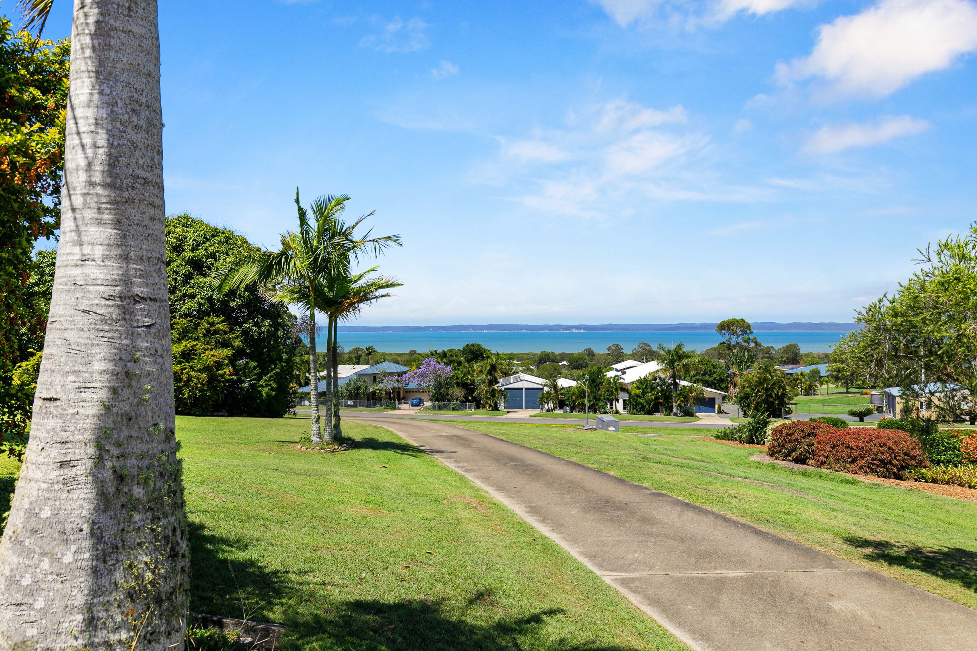 22 Cove Boulevard, River Heads, QLD 4655