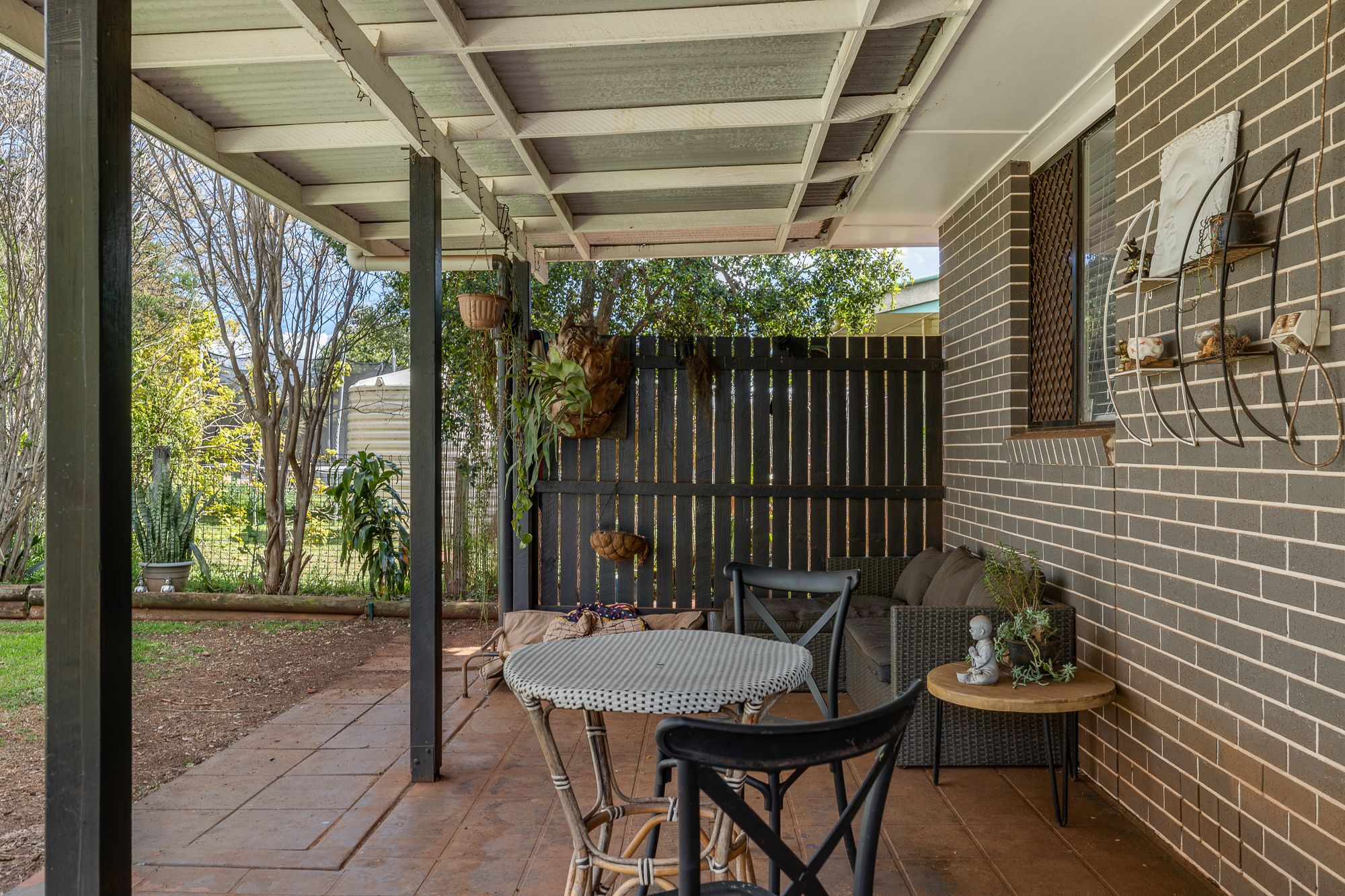 38 Weetwood Street — photo 13 of 17