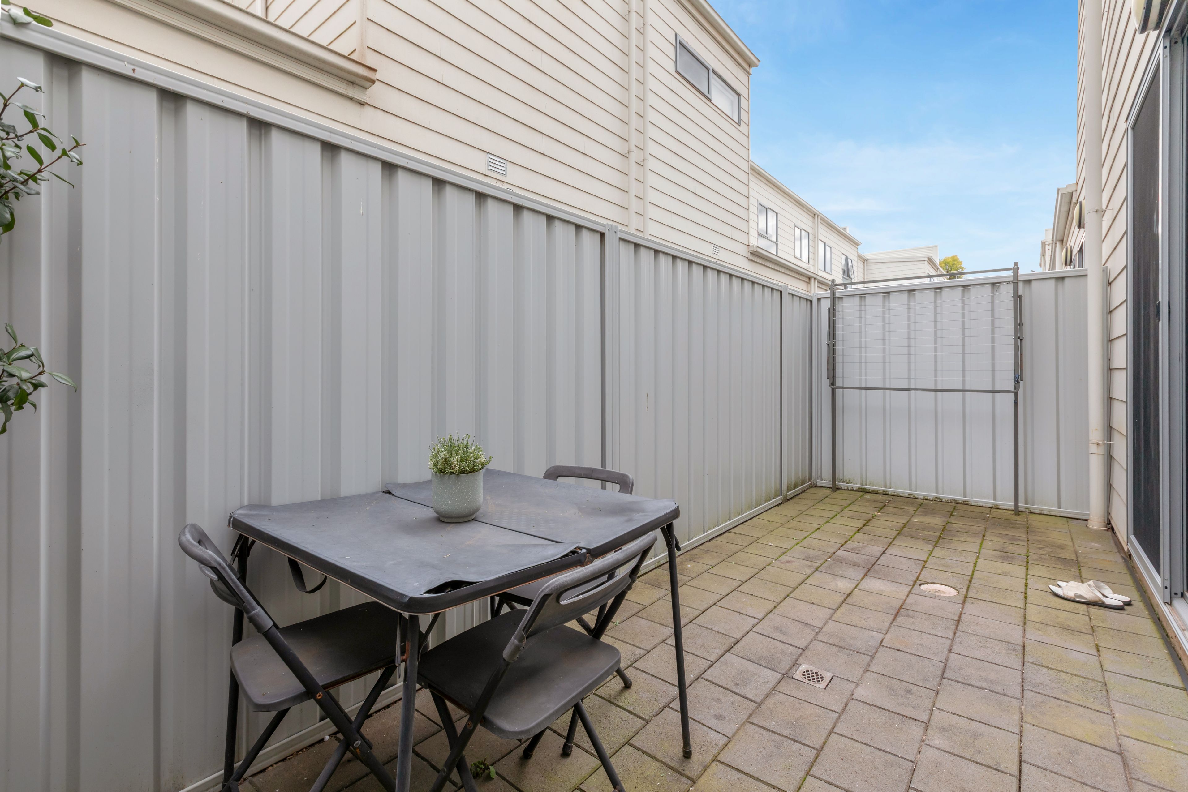 14 Mcinness Place — photo 19 of 22