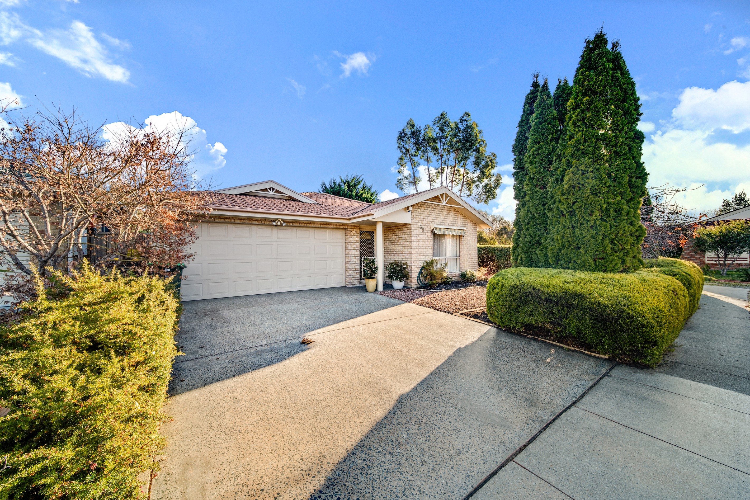 35 Oxenham Circuit, Gordon, ACT 2906