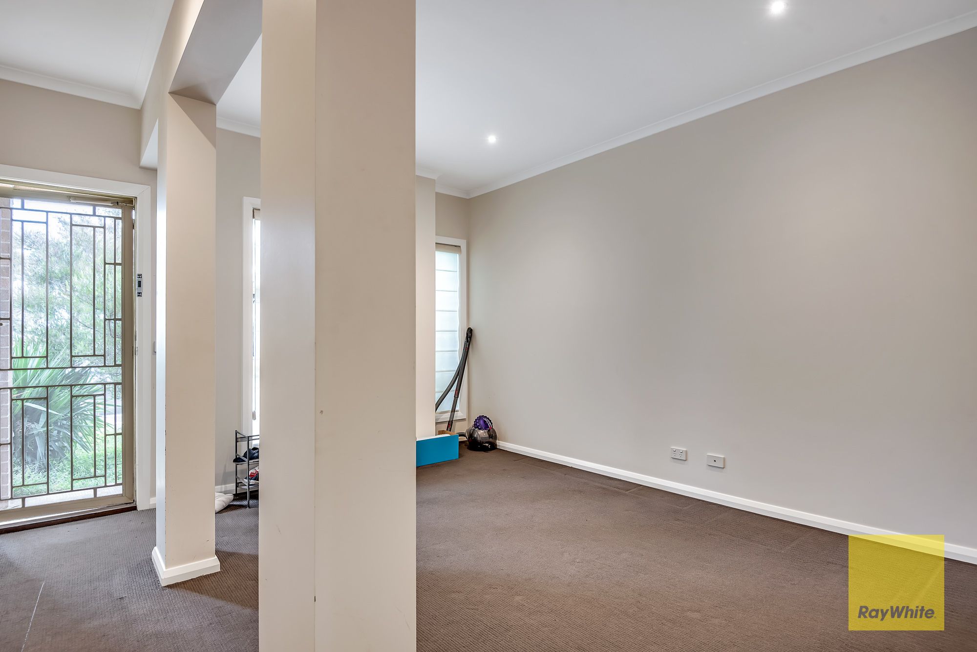 1/68 Westmeadows Lane, Truganina, VIC 3029
