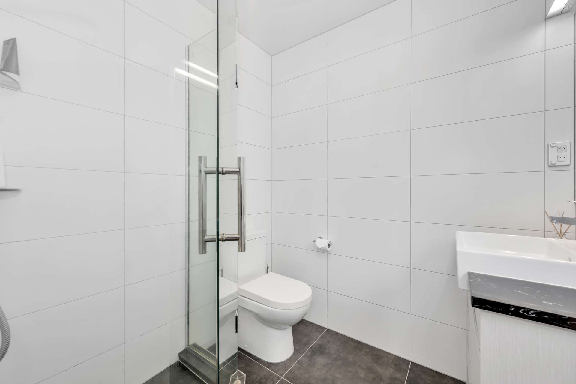 38 Terrasini Drive photo 18