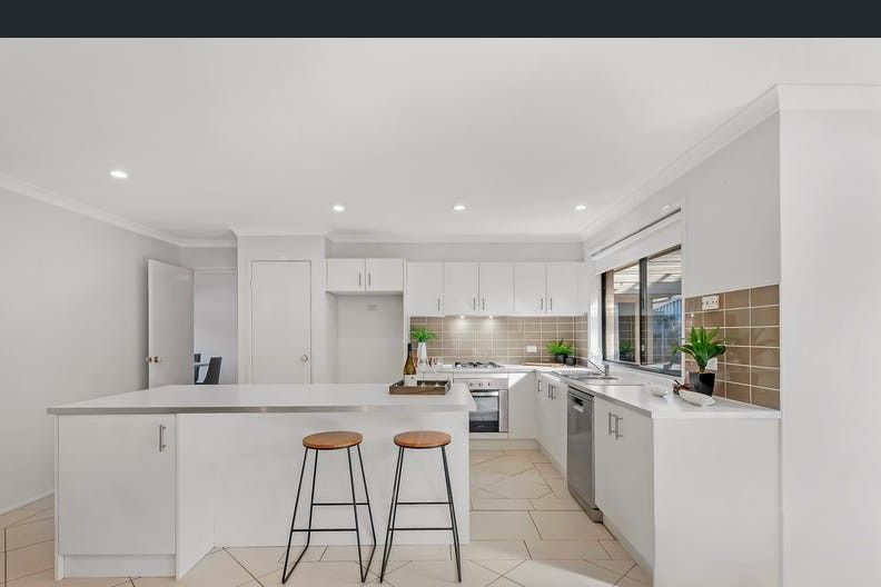 11 Pinehurst Avenue, Rouse Hill, NSW 2155