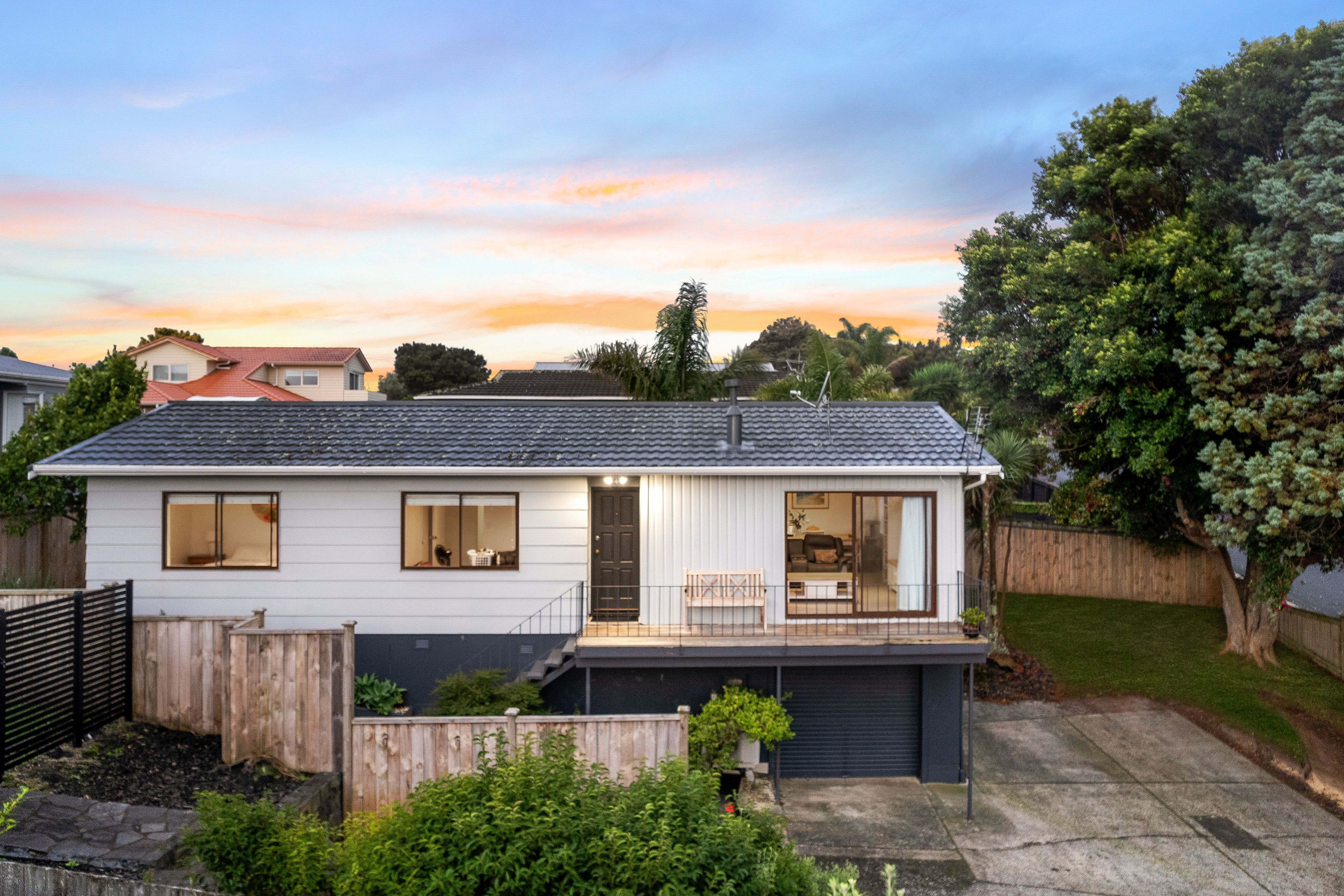 9 Sispara Place, Beach Haven, North Shore City