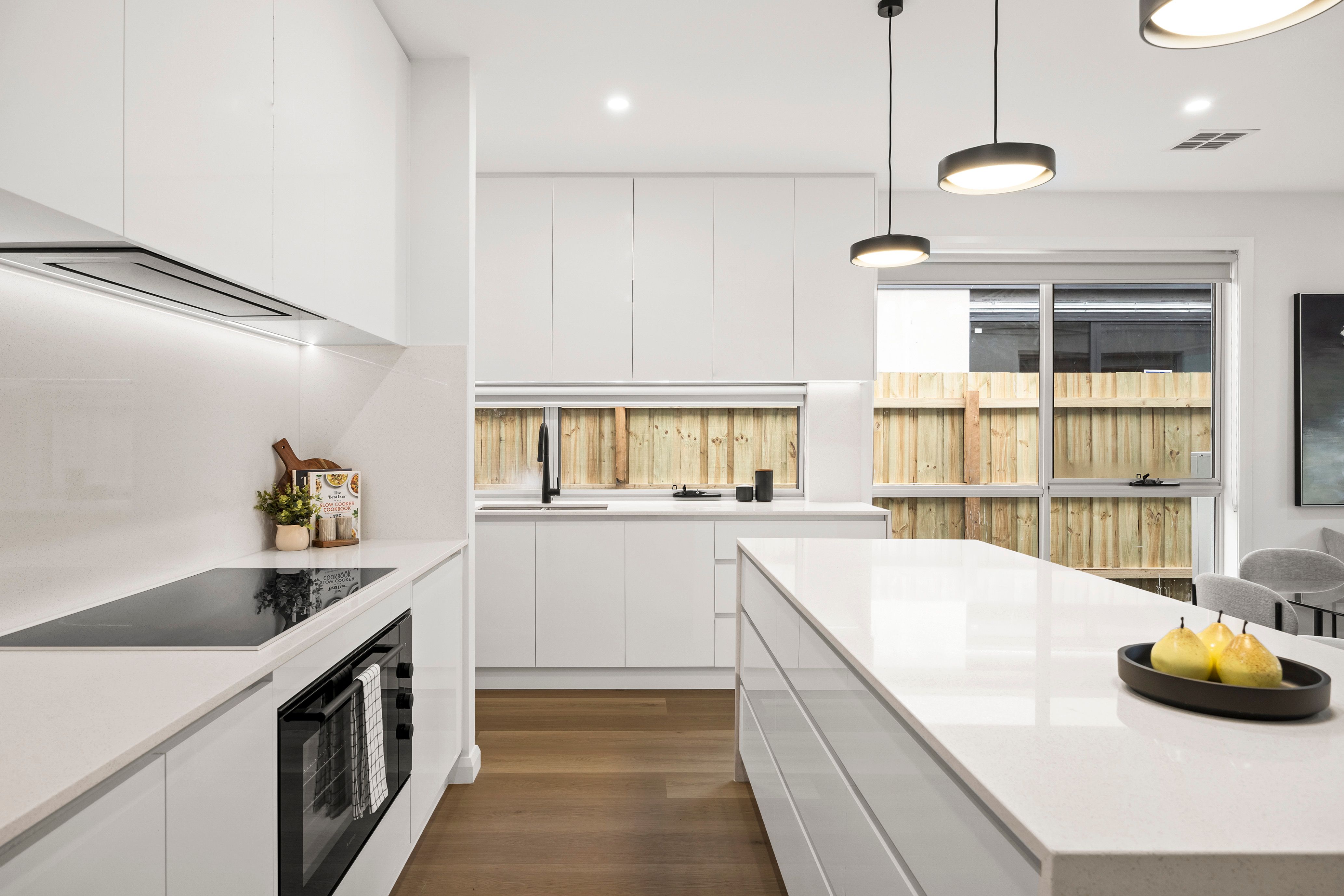 26 Bridgend Street — photo 3 of 15