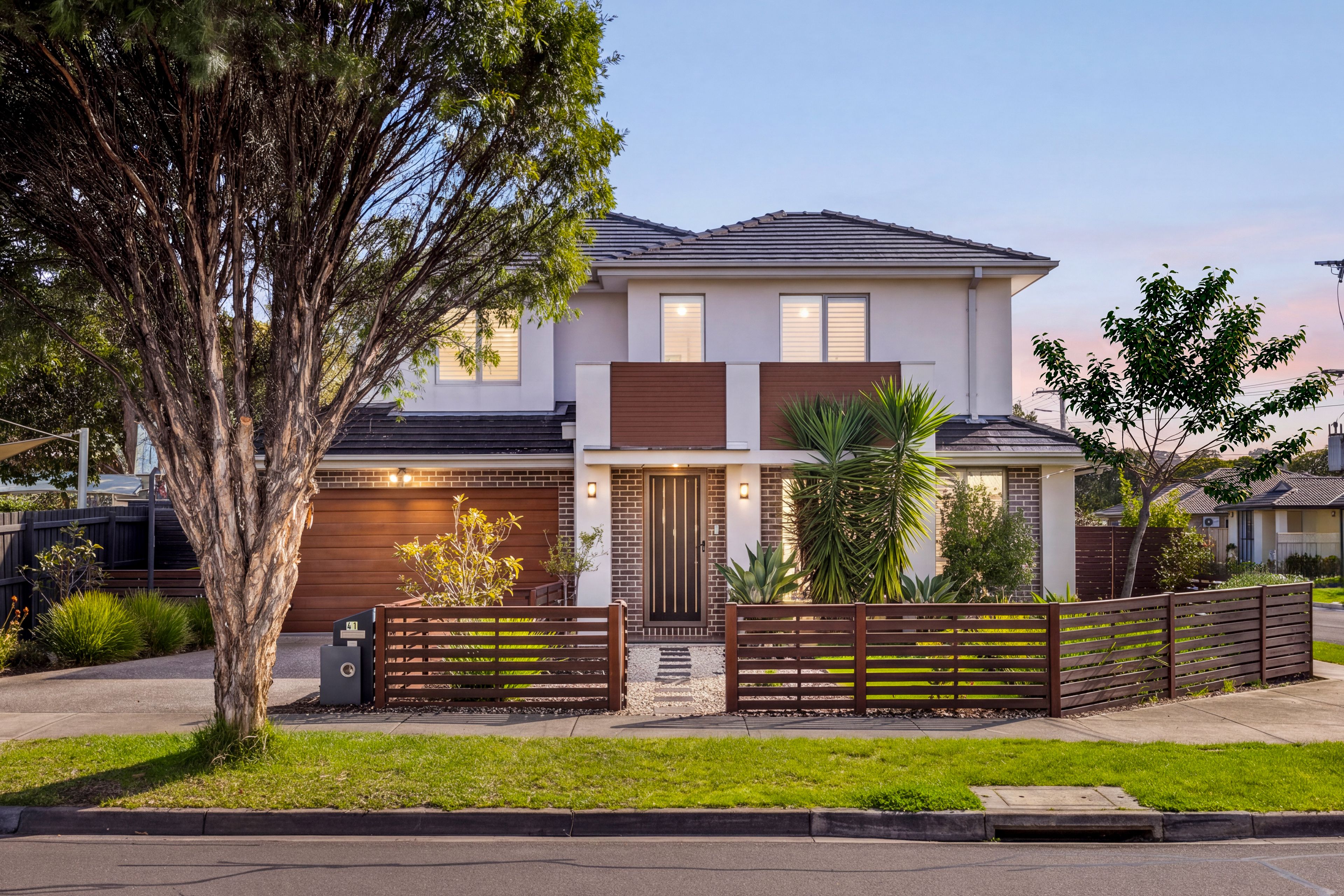 41 Fraser Street — photo from Ray White Mount Waverley