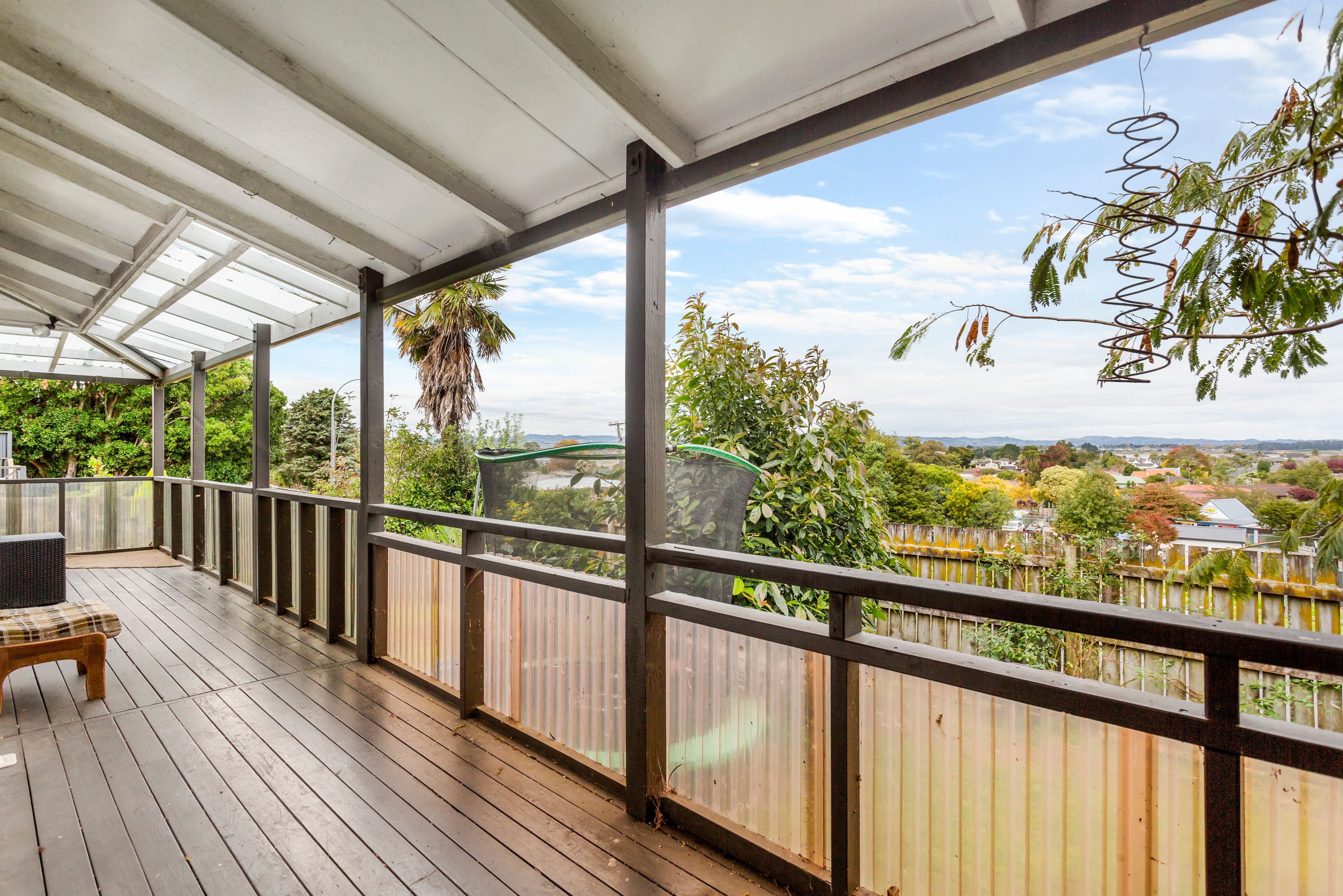 183c Coxhead Road, Wattle Downs, Manukau City