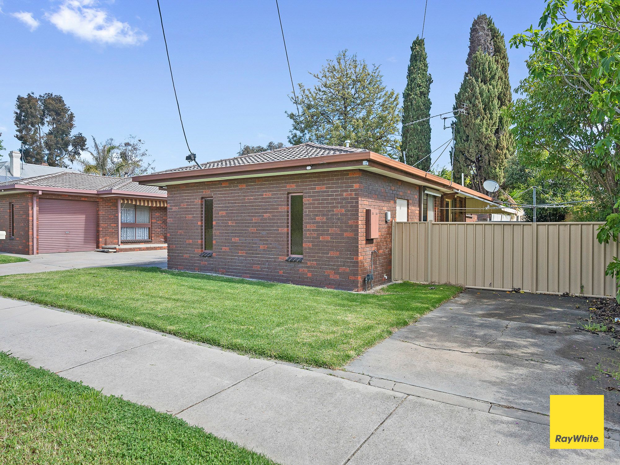 2/3 Violet Street — photo 13 of 16
