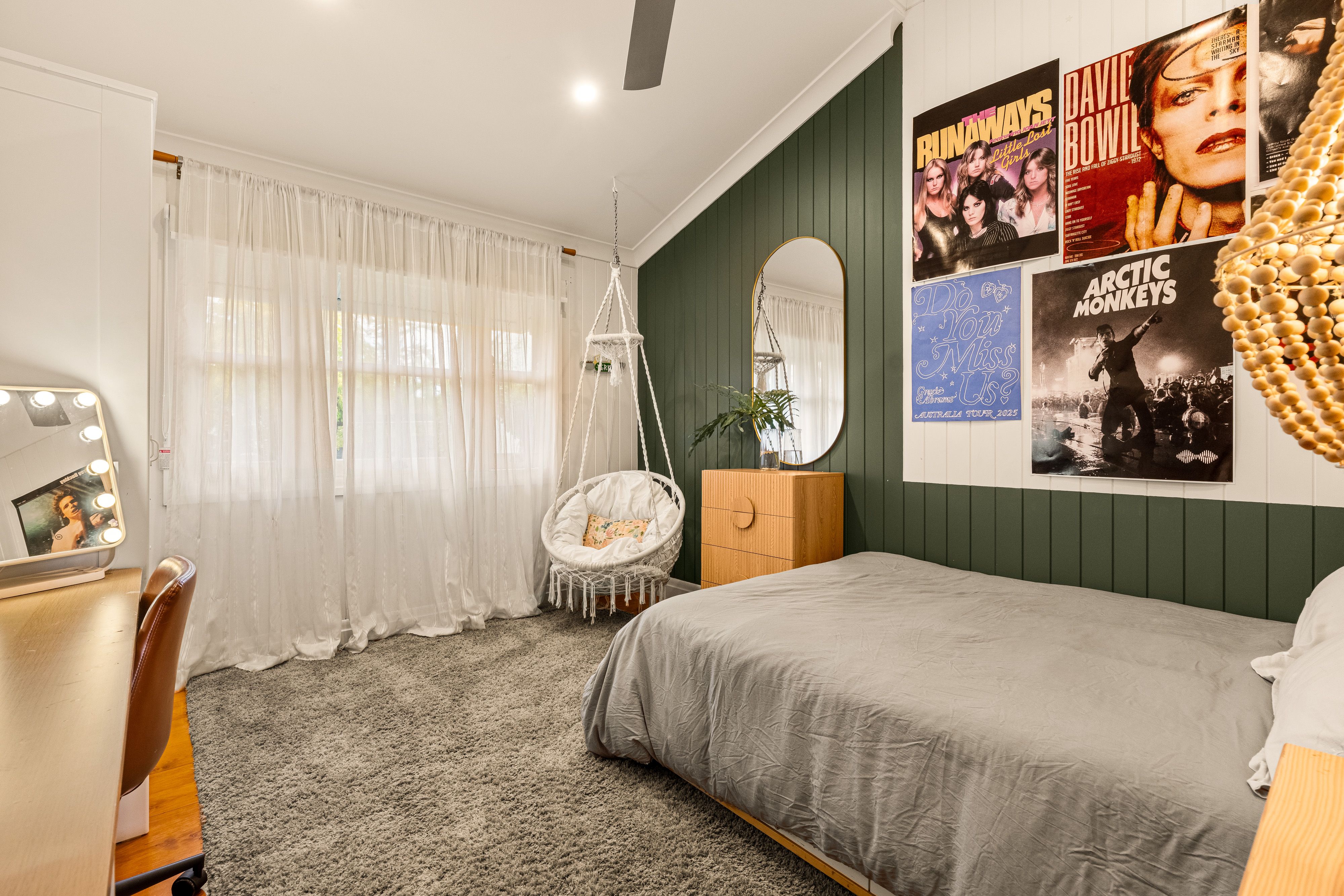 11 Hawthorn Terrace — photo 10 of 23