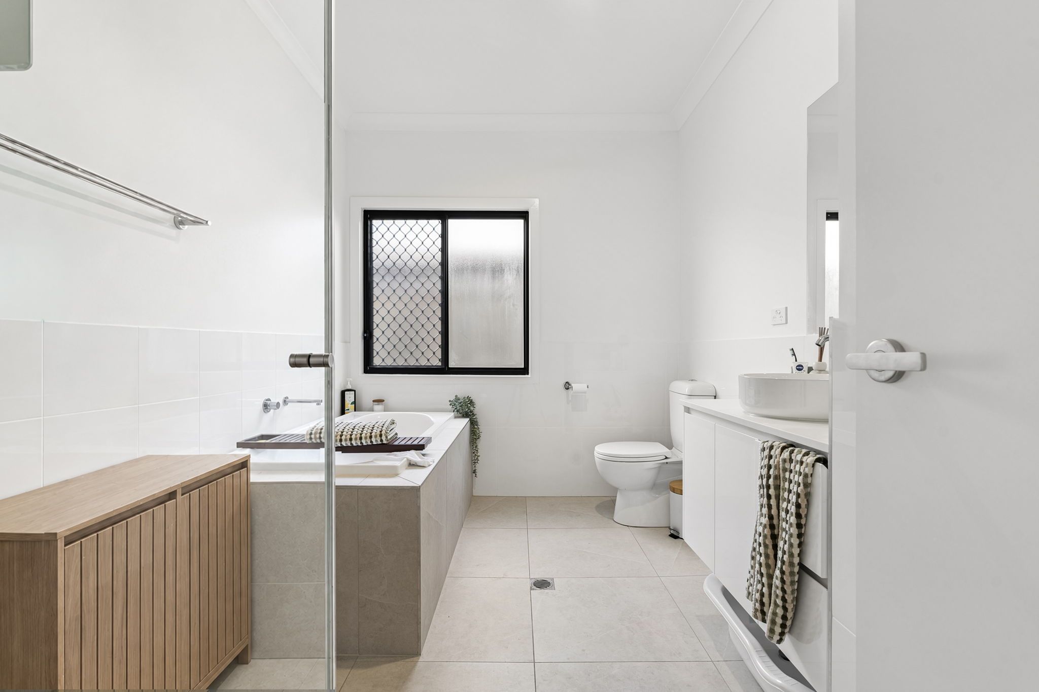 27 Brookview Place — photo 12 of 14