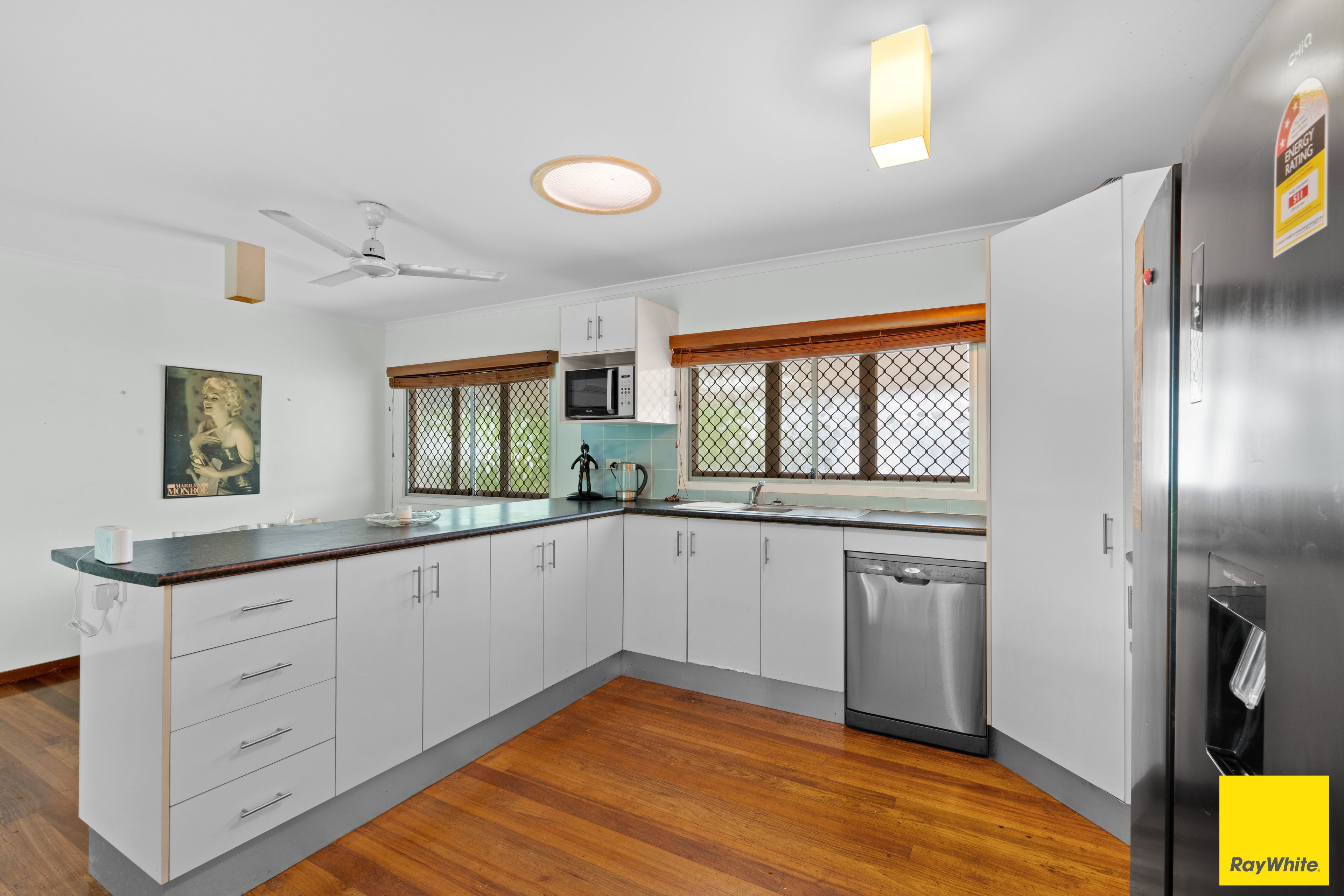 29 Curtin Street, Westcourt, QLD 4870