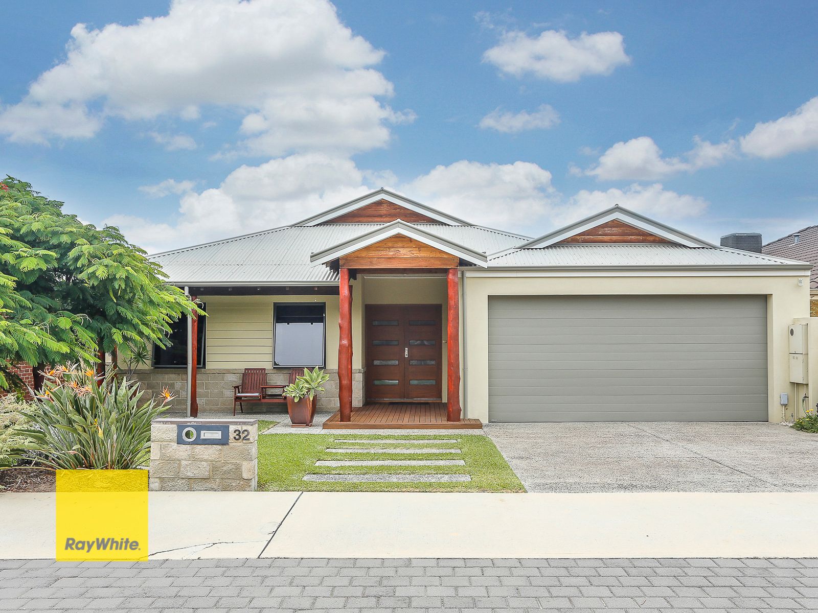 32 Conference Green, Madeley, WA 6065