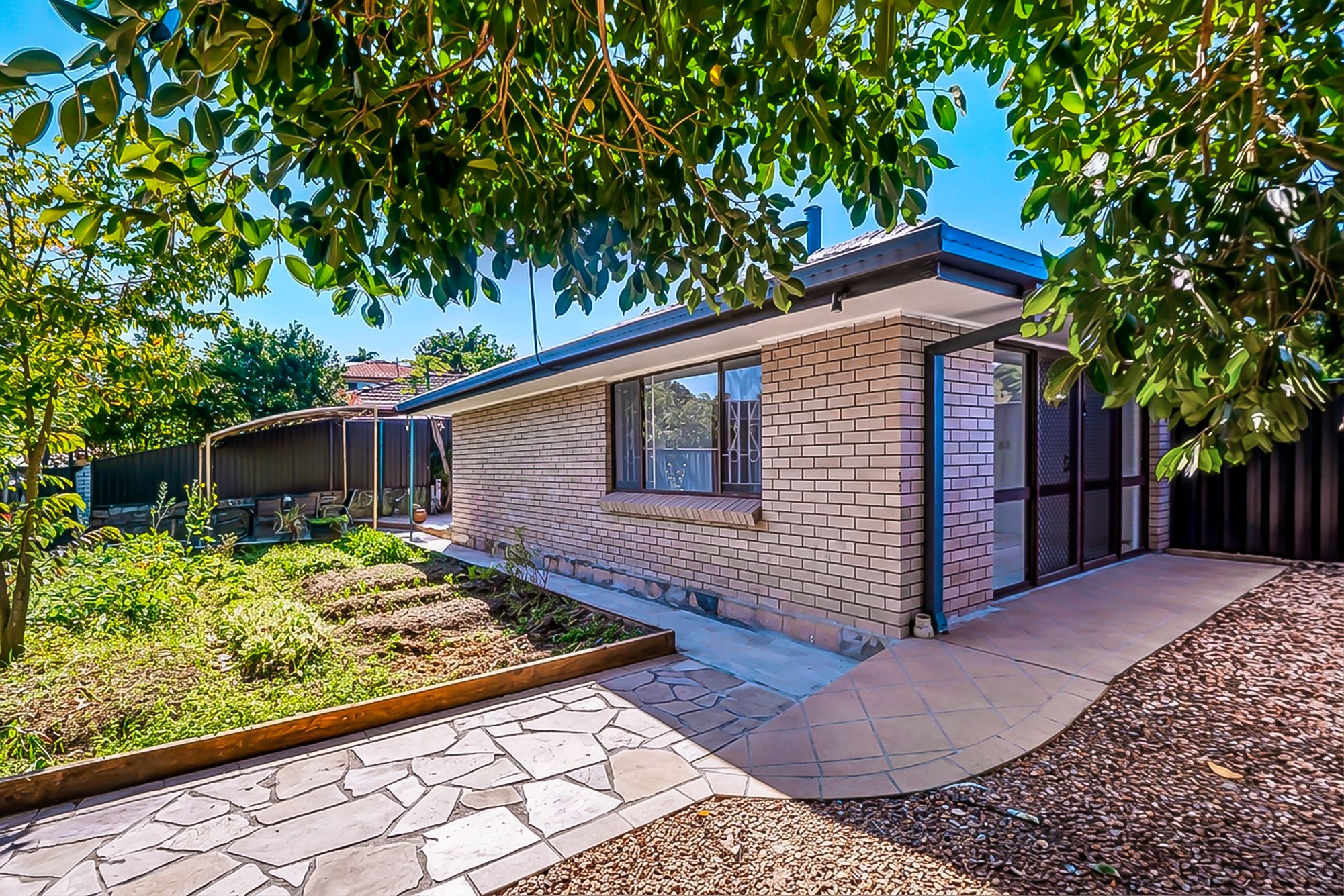 26 Cupania Street — photo 12 of 17