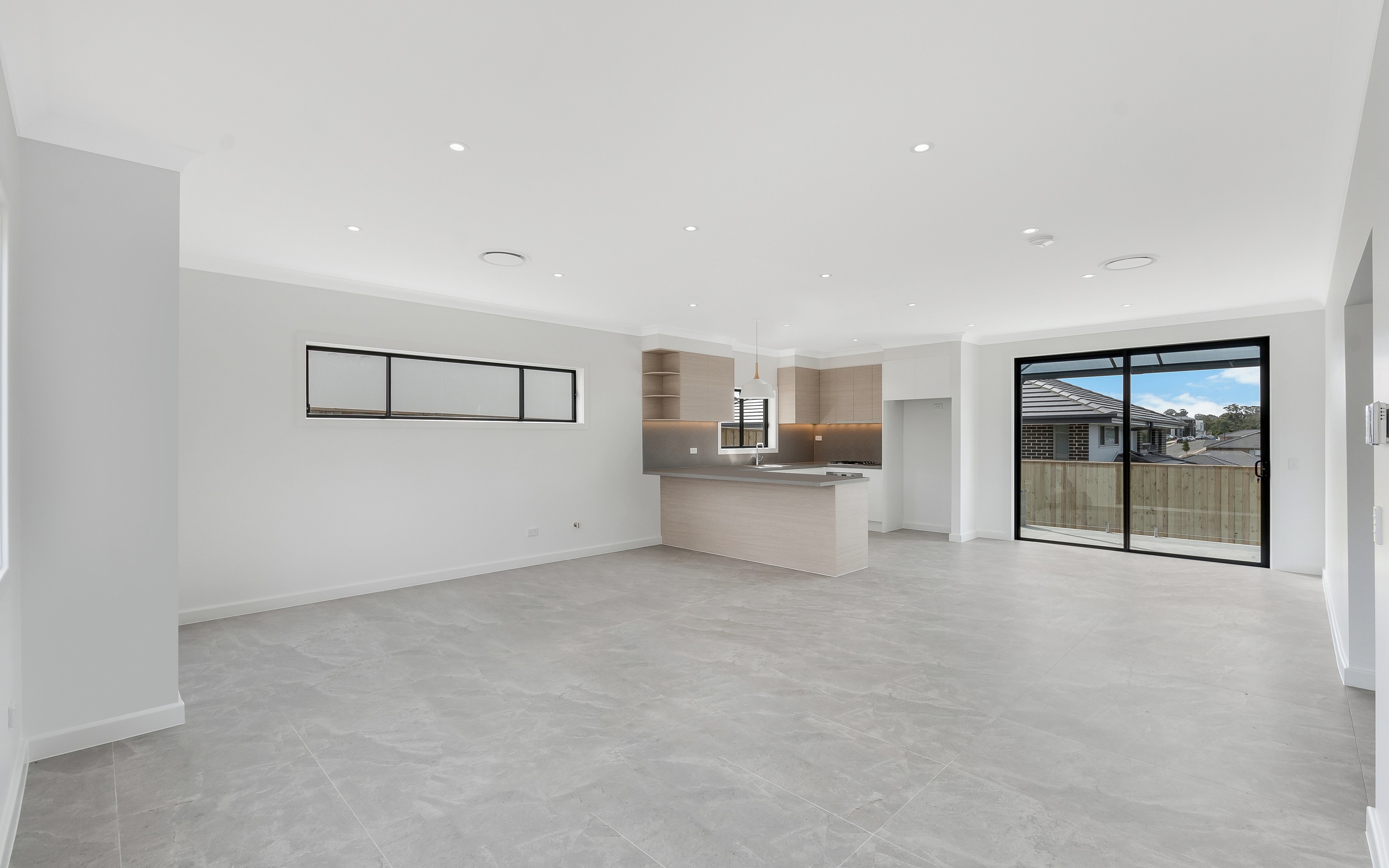 20A Mahoney Drive, Campbelltown, NSW 2560