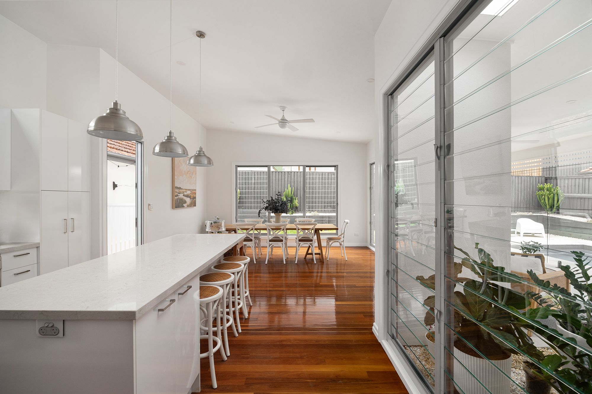15 Benecia Street — photo 9 of 16