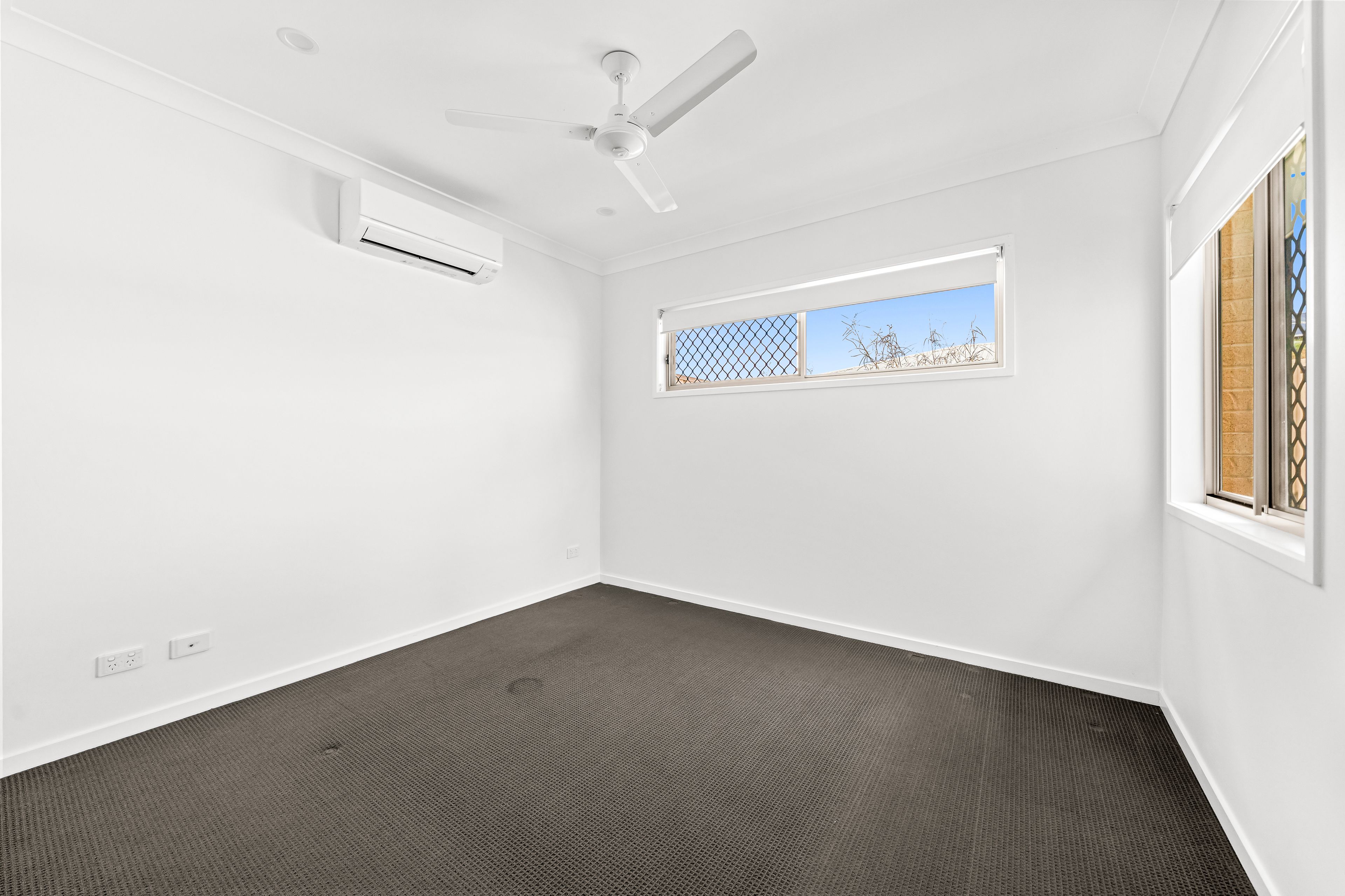58 Beutel Street — photo 16 of 30