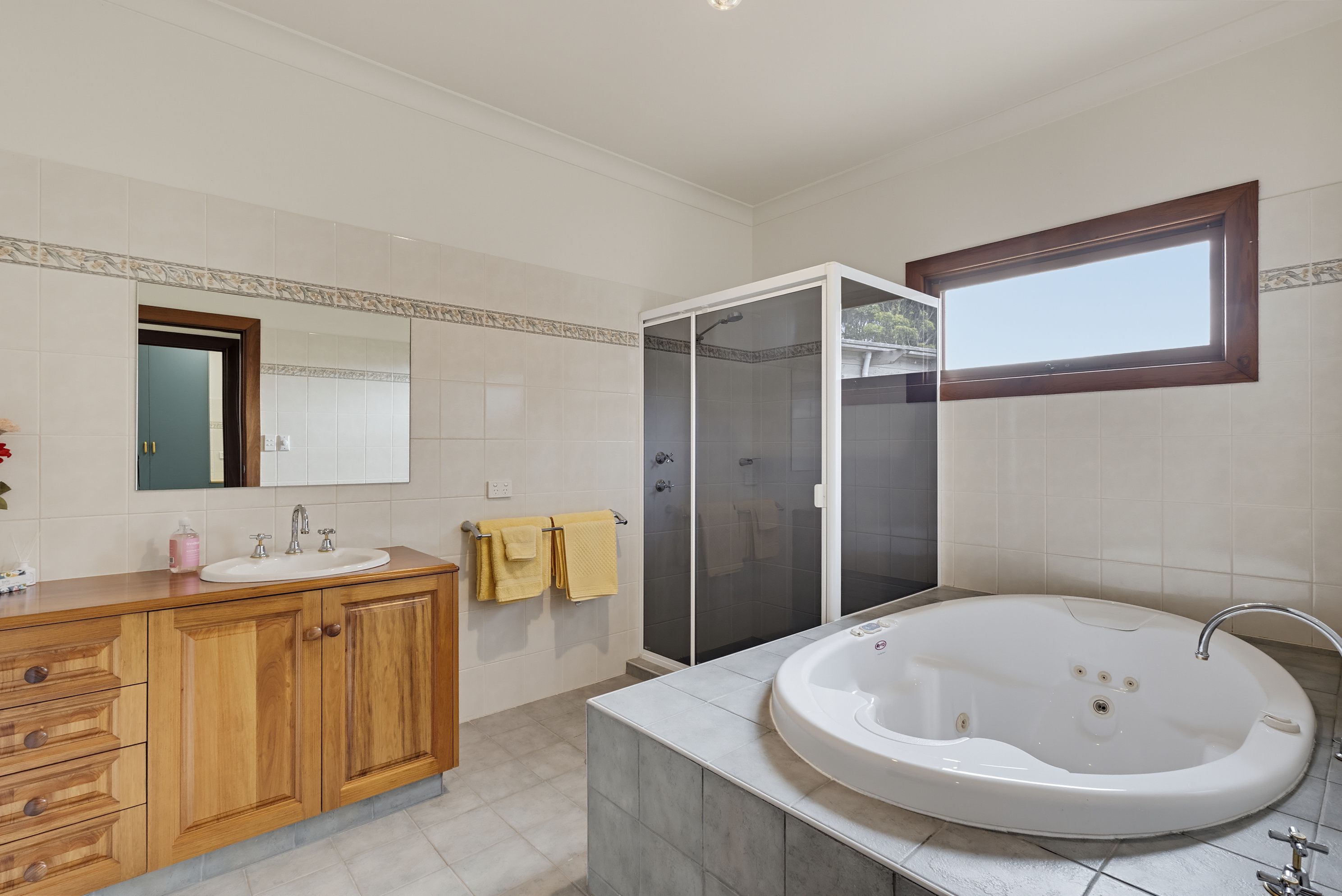 86 Three Bridges Road — photo 14 of 26