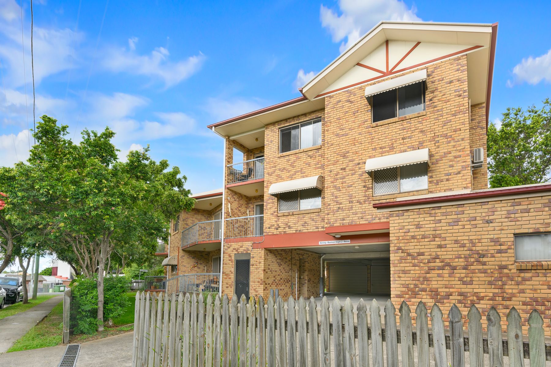  15 Norman Drive, Chermside QLD 4032