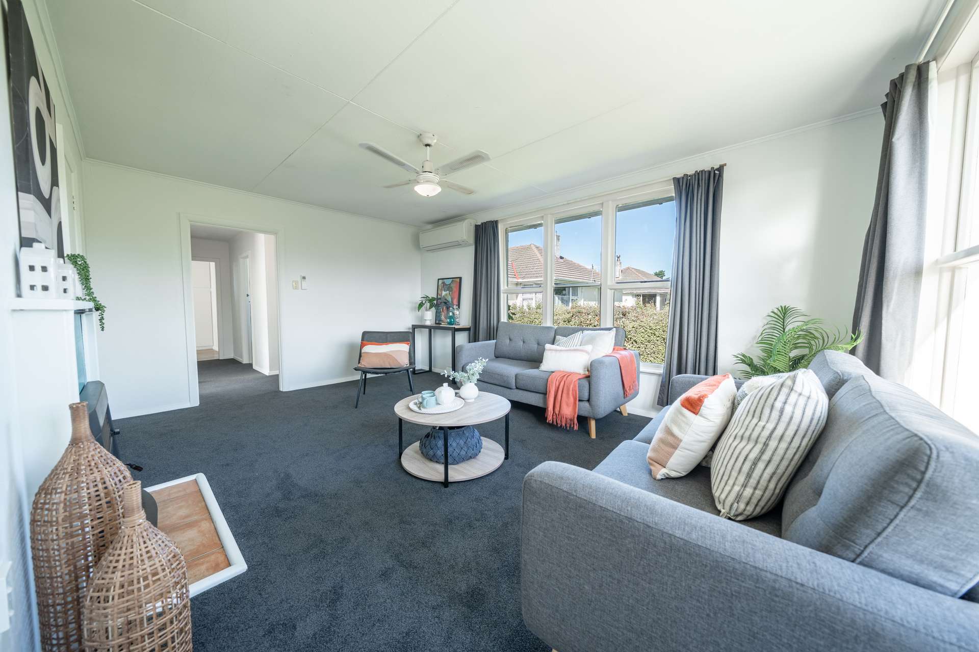 76 Adamson Crescent photo 4