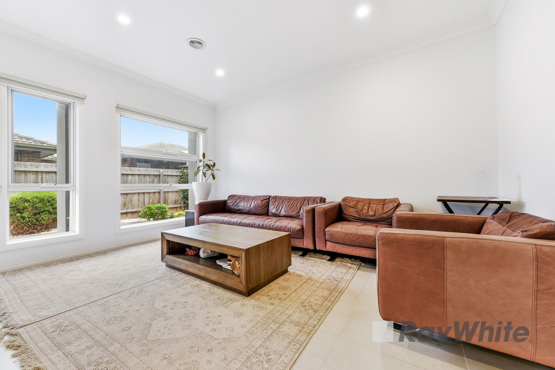 2/17 Robert Street, Dandenong, VIC 3175