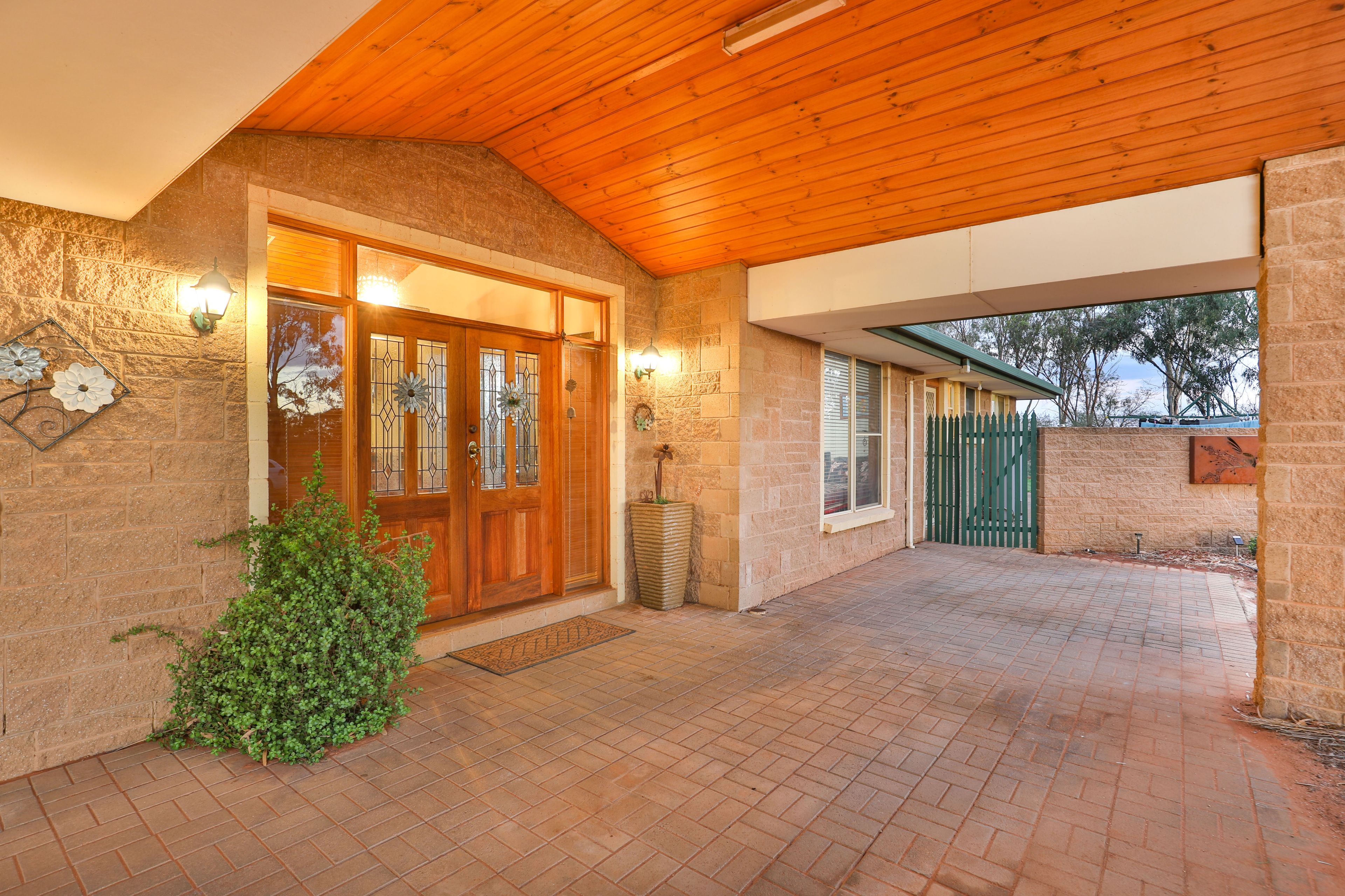 12 Little Cowra Road, Yelta, VIC 3505