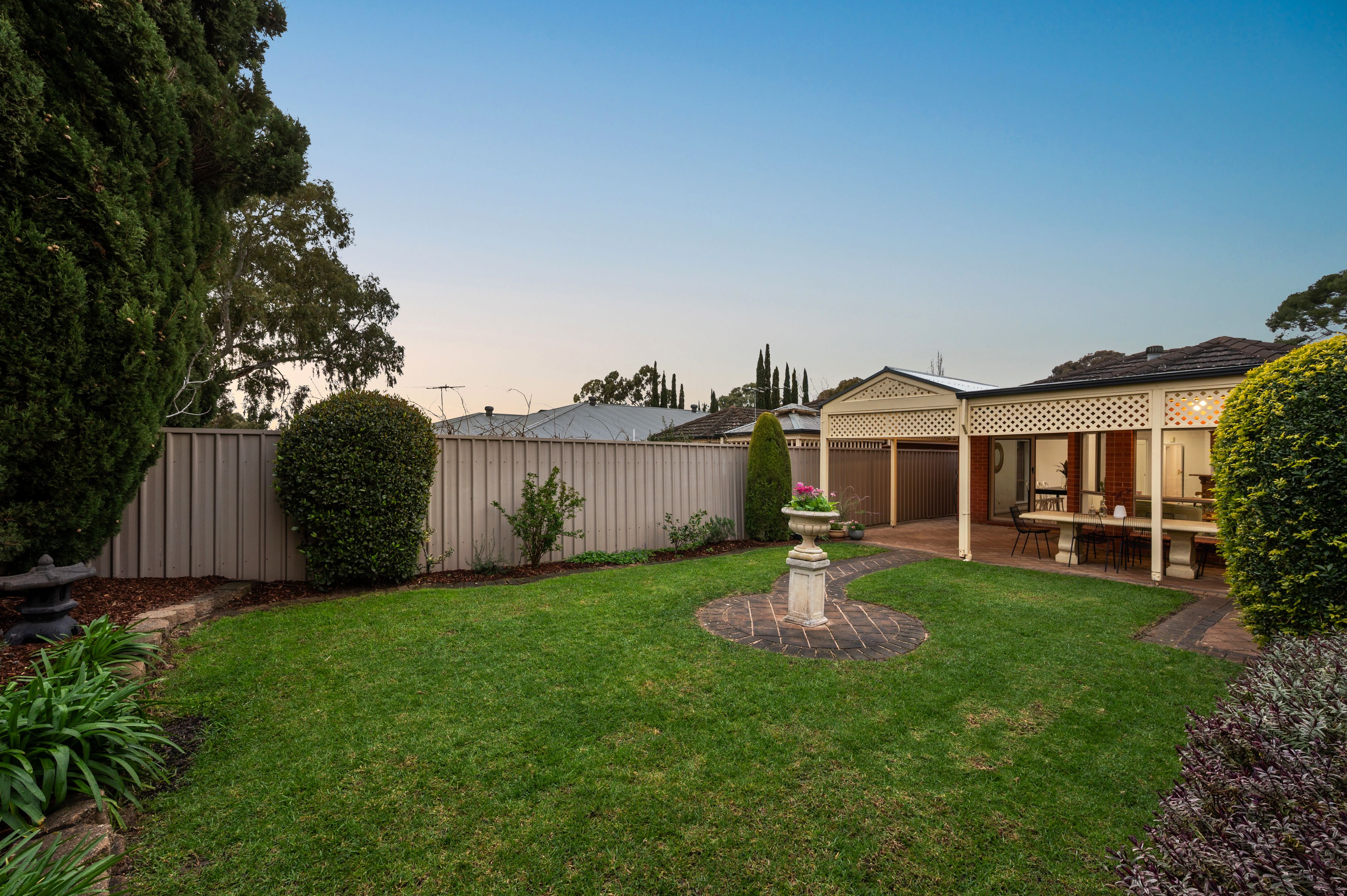 11A Finniss Terrace — photo 18 of 19