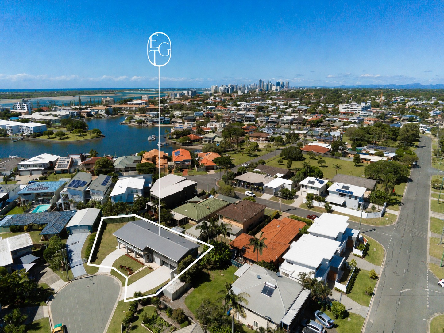 4 Sophia Avenue, Biggera Waters, QLD 4216