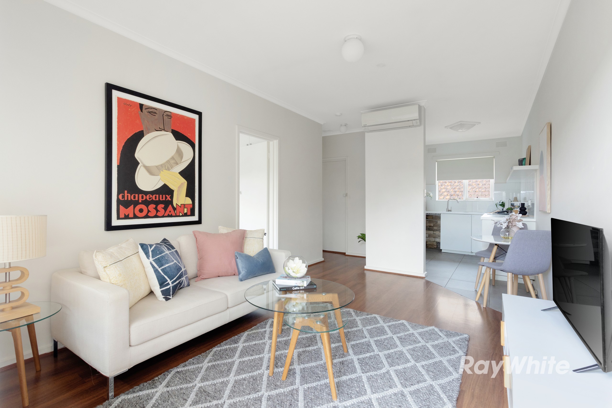 8/22 Kokaribb Road, Carnegie, VIC 3163