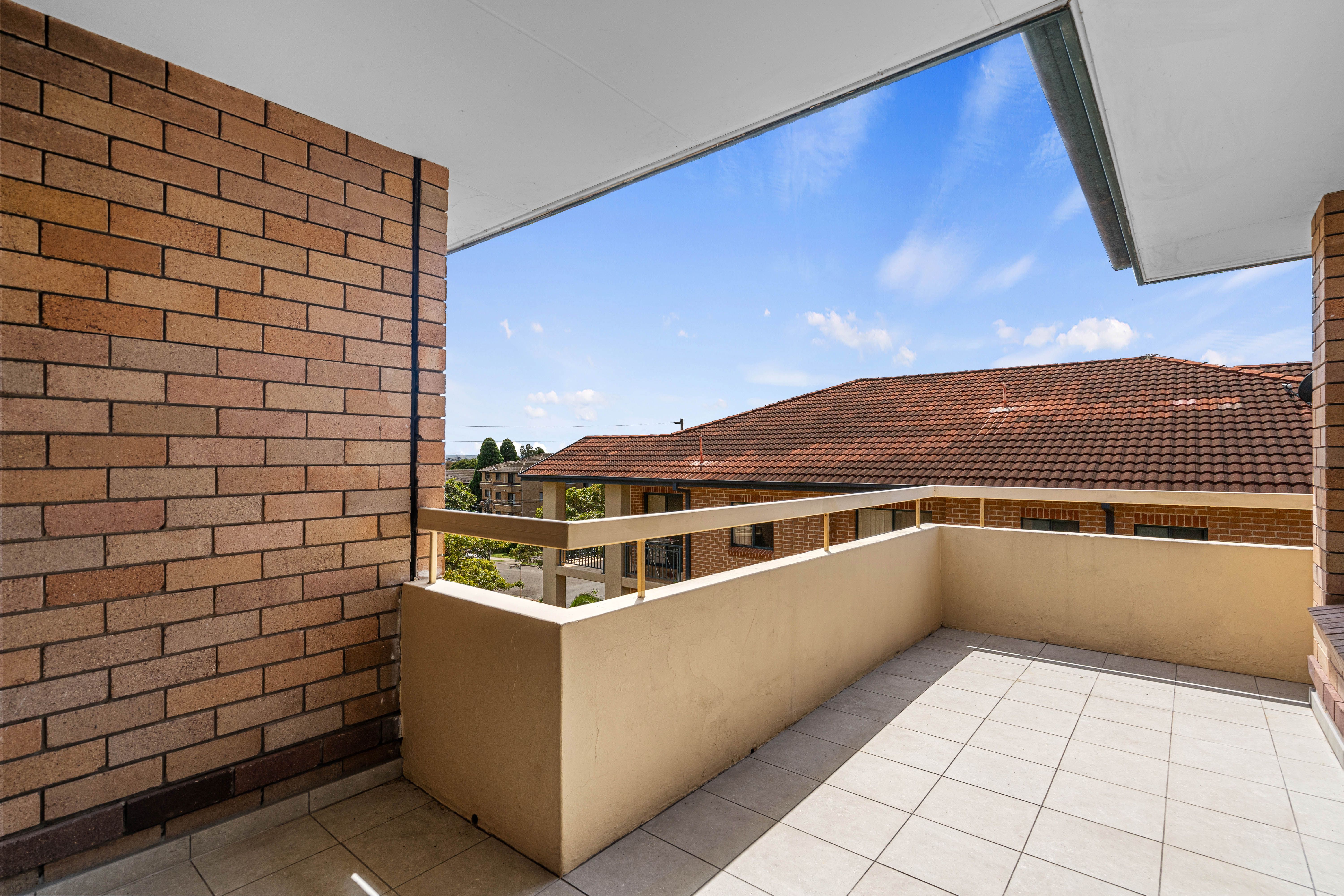 8/45 Austral Street — photo 3 of 9