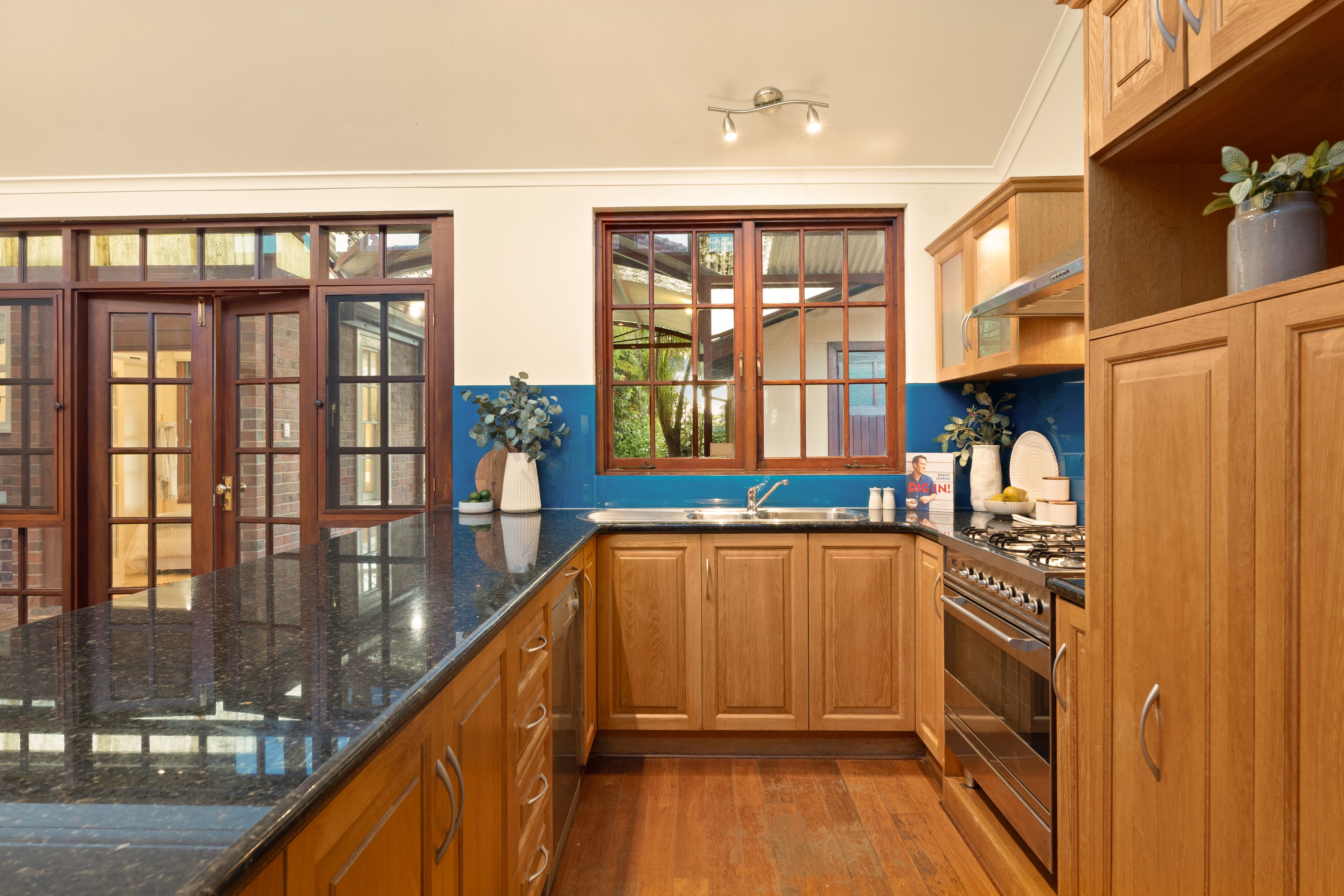 63 Rookwood Street — photo 9 of 28