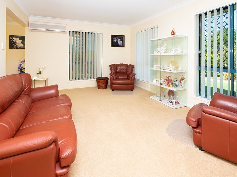 9 Wiltshire Street, Heritage Park, QLD 4118