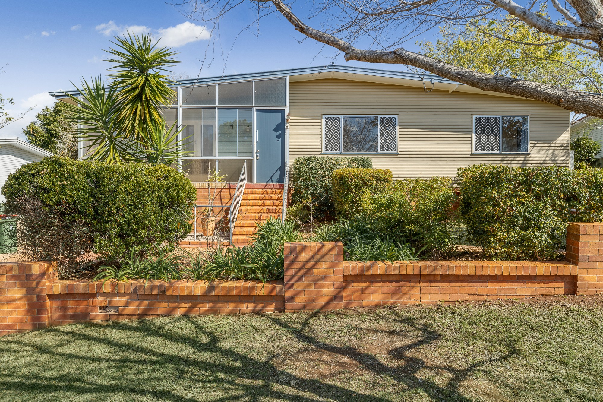 12 Mcnamara Street, Centenary Heights, QLD 4350