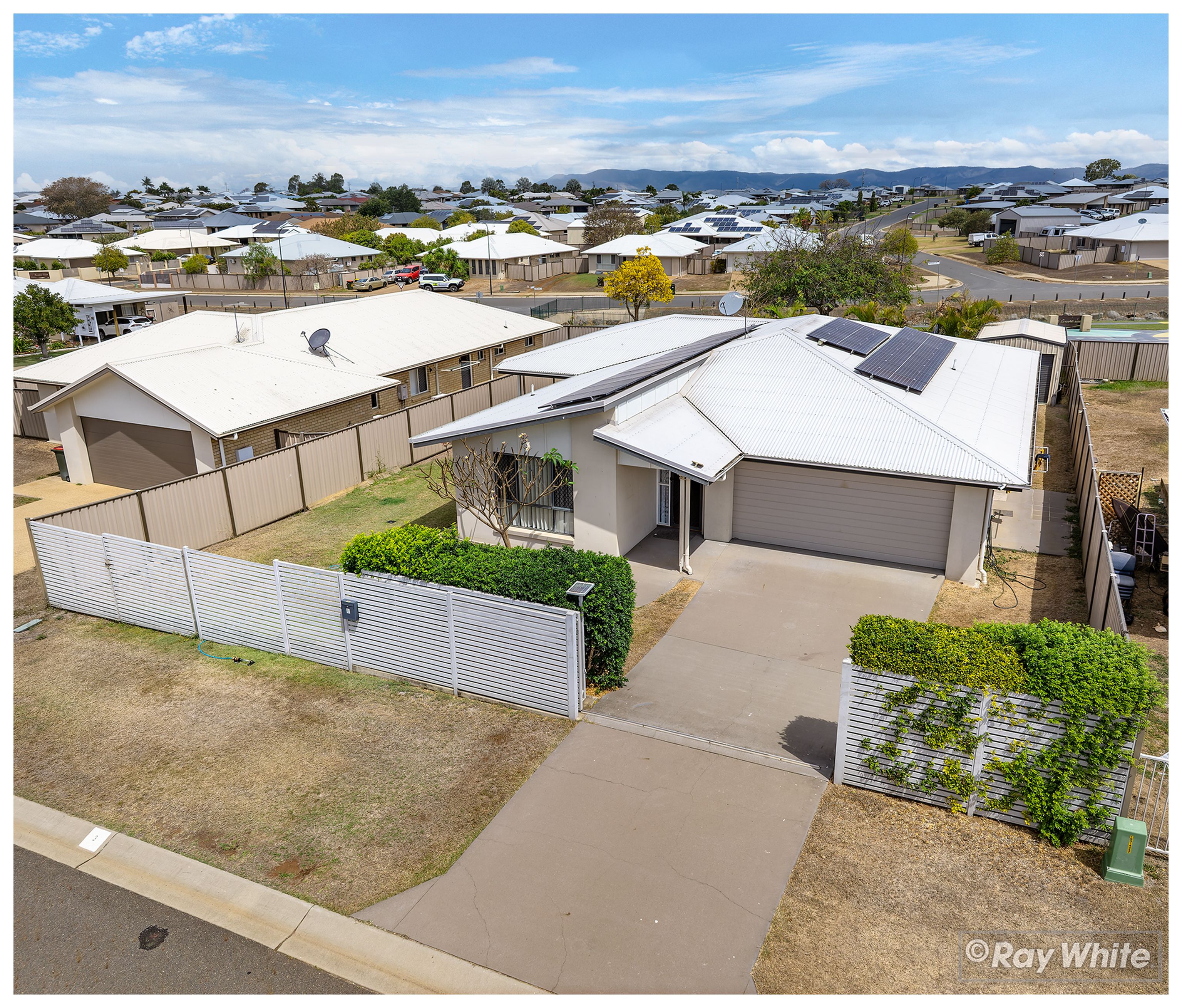 3 London Court — photo from Ray White Rockhampton