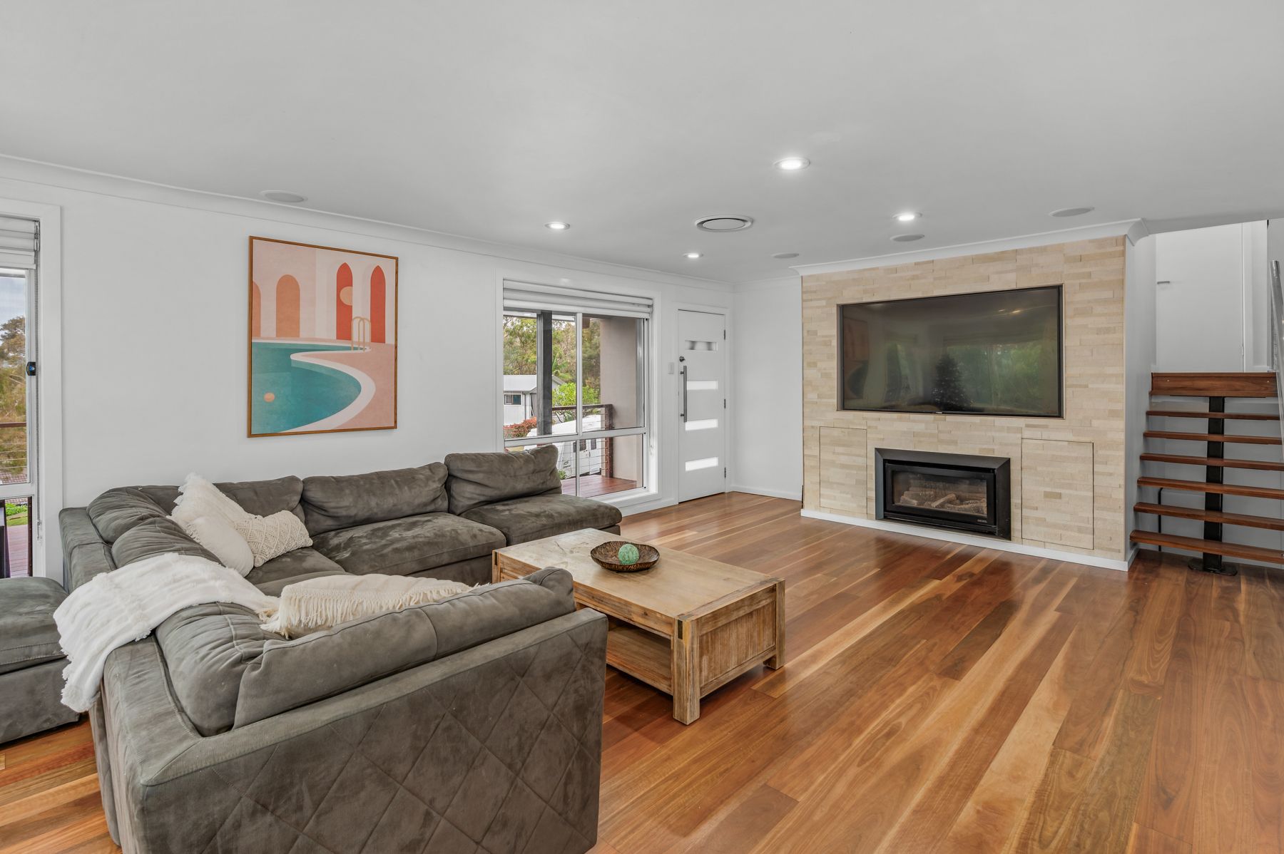 2 Leasingham Close, Eleebana, NSW 2282 Sold House Ray White Warners