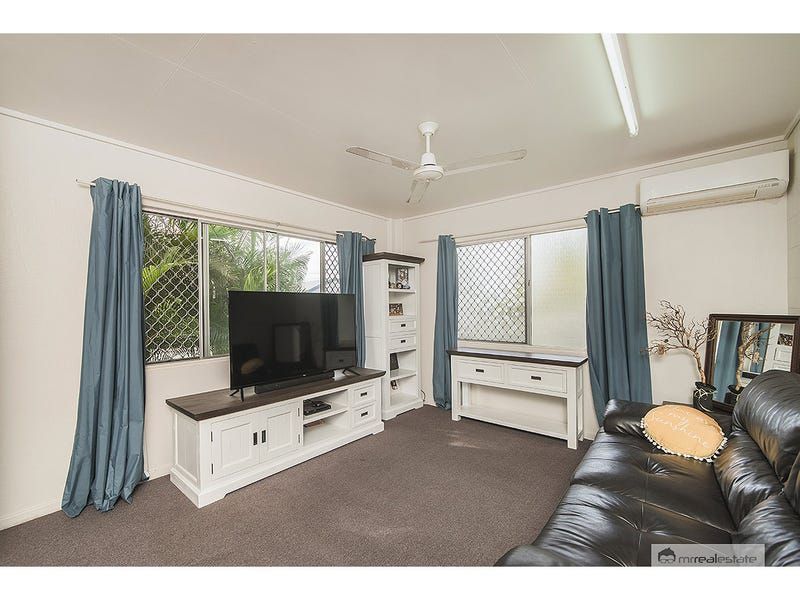 2/102 Bawden Street, Berserker, QLD 4701