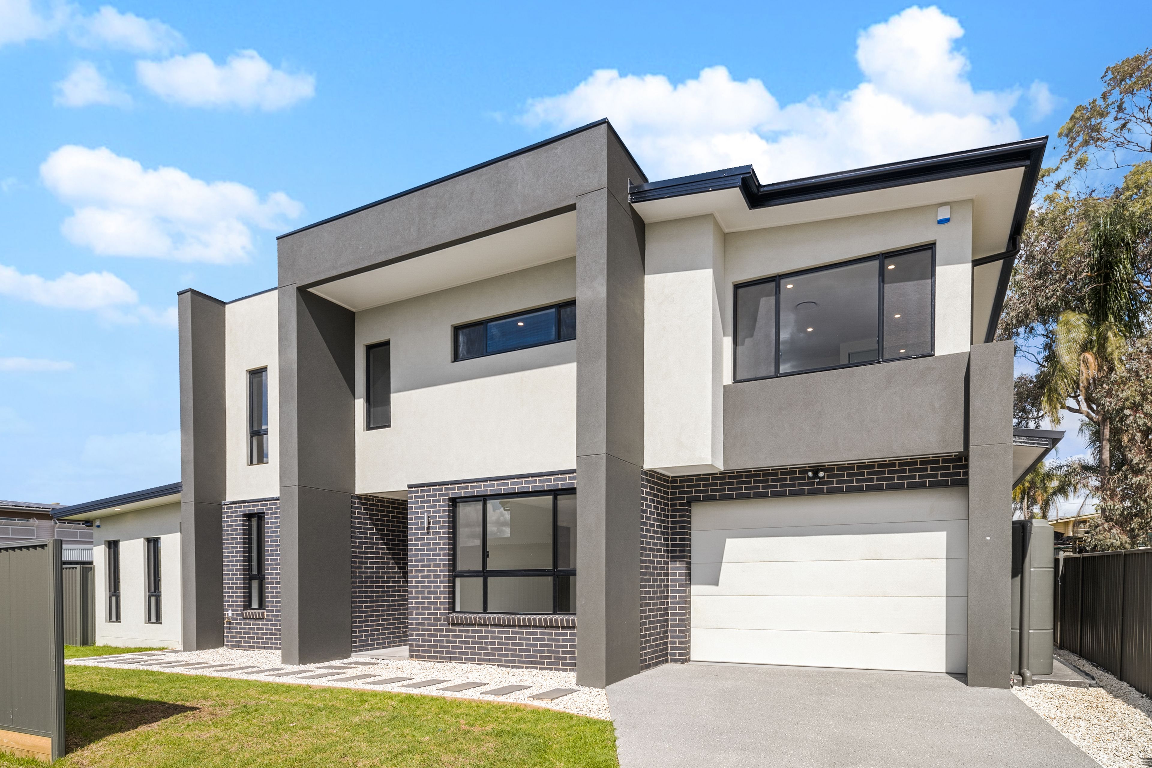 2B & 2C Moir Street, SMITHFIELD, NSW 2164