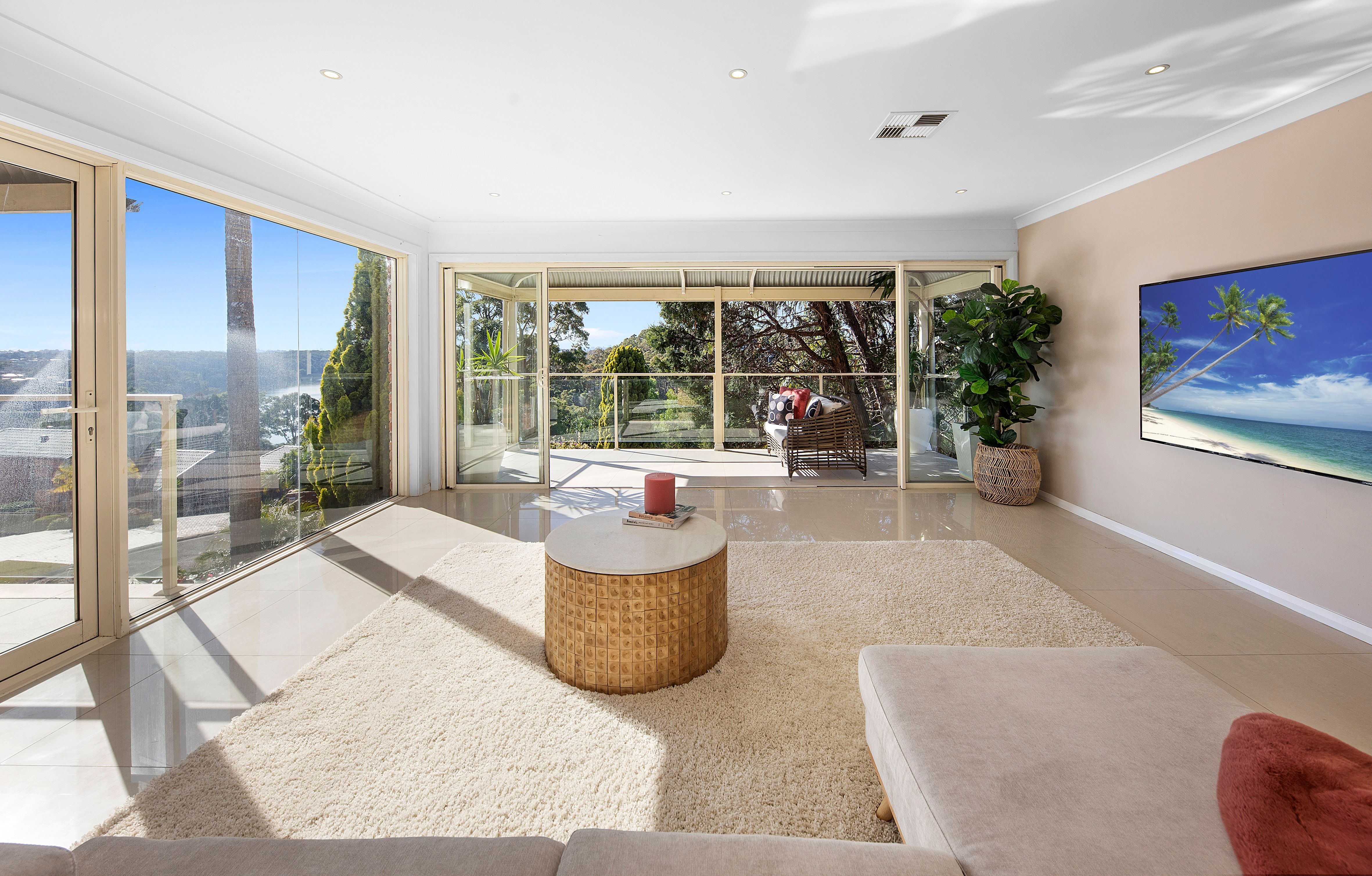 6 Gascoyne Place, Illawong, NSW 2234