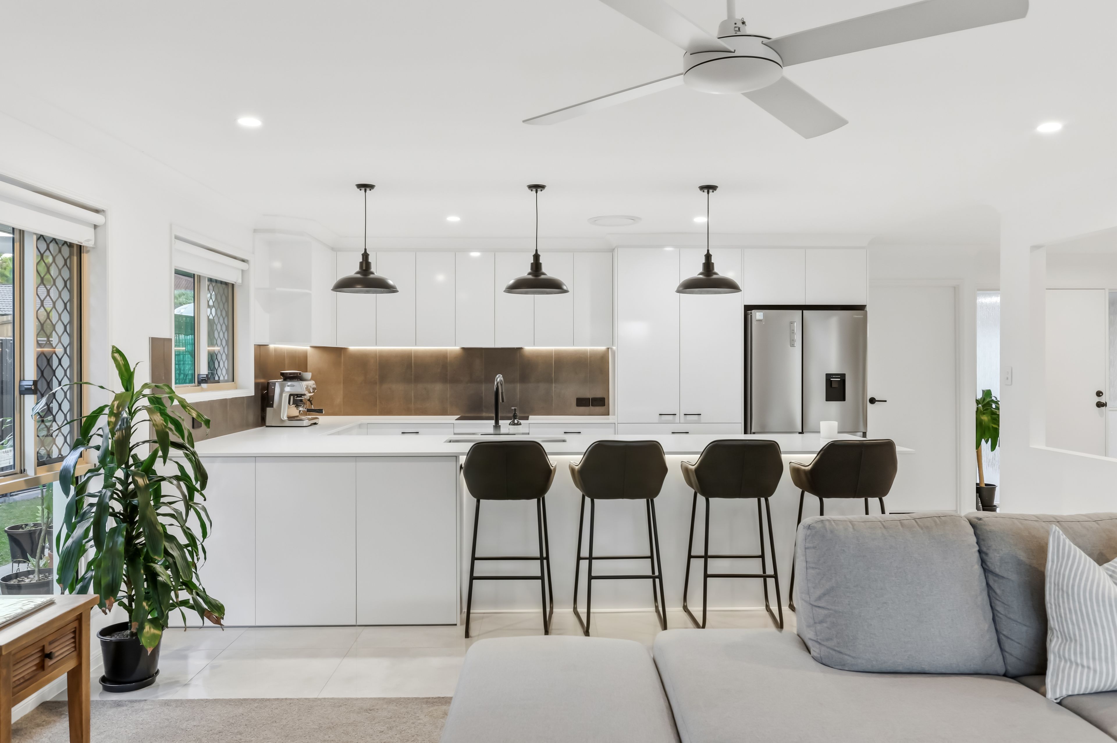 6 Fox Court — photo 3 of 27