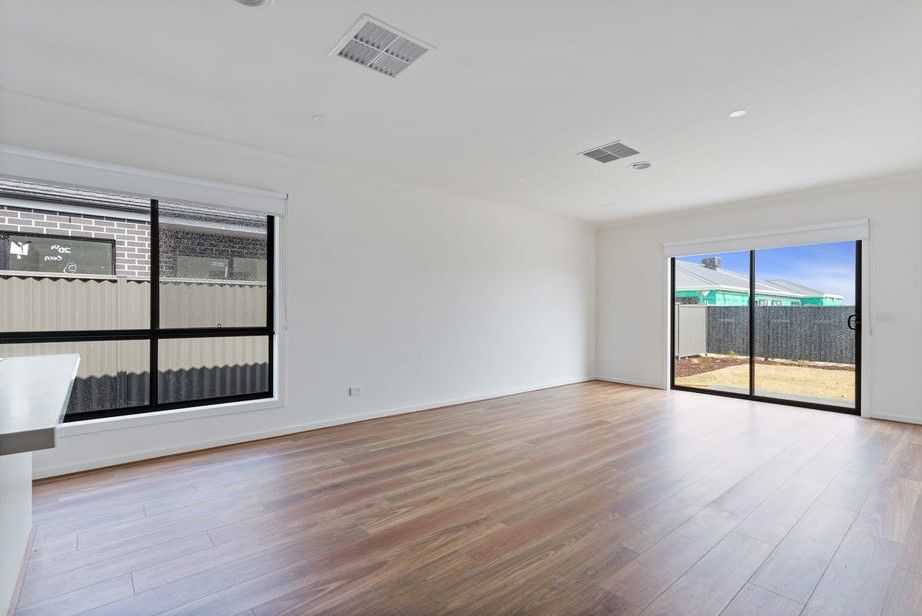 5 Canmore Street, Werribee, VIC 3030