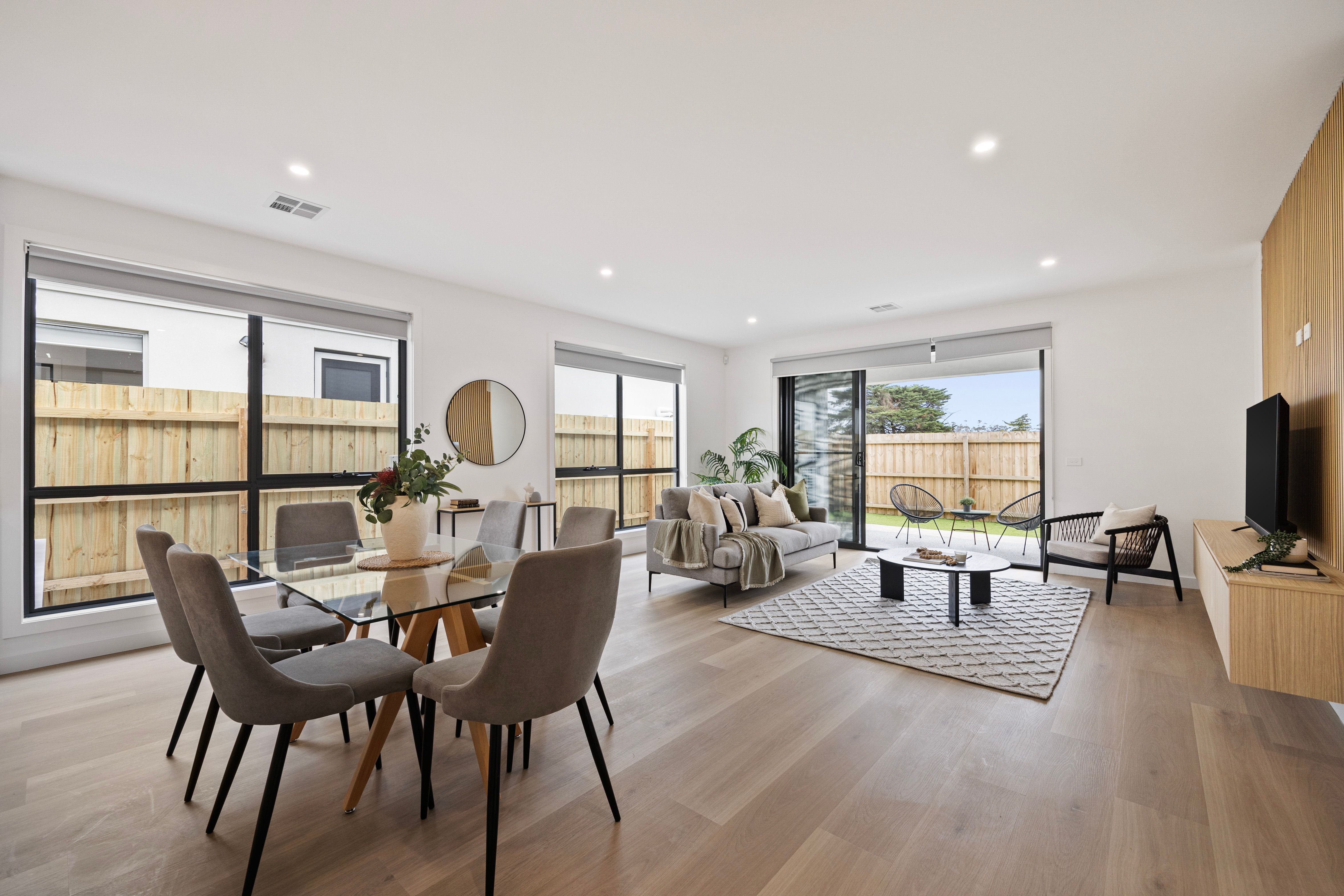 24 Bridgend Street — photo 6 of 15