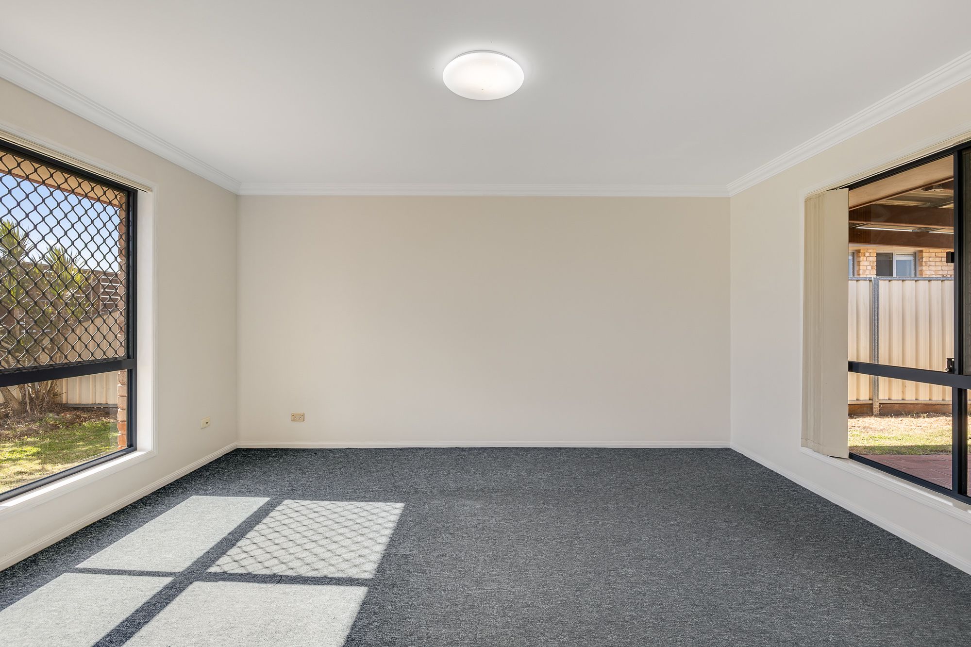 12 Lavarack Street — photo 6 of 22