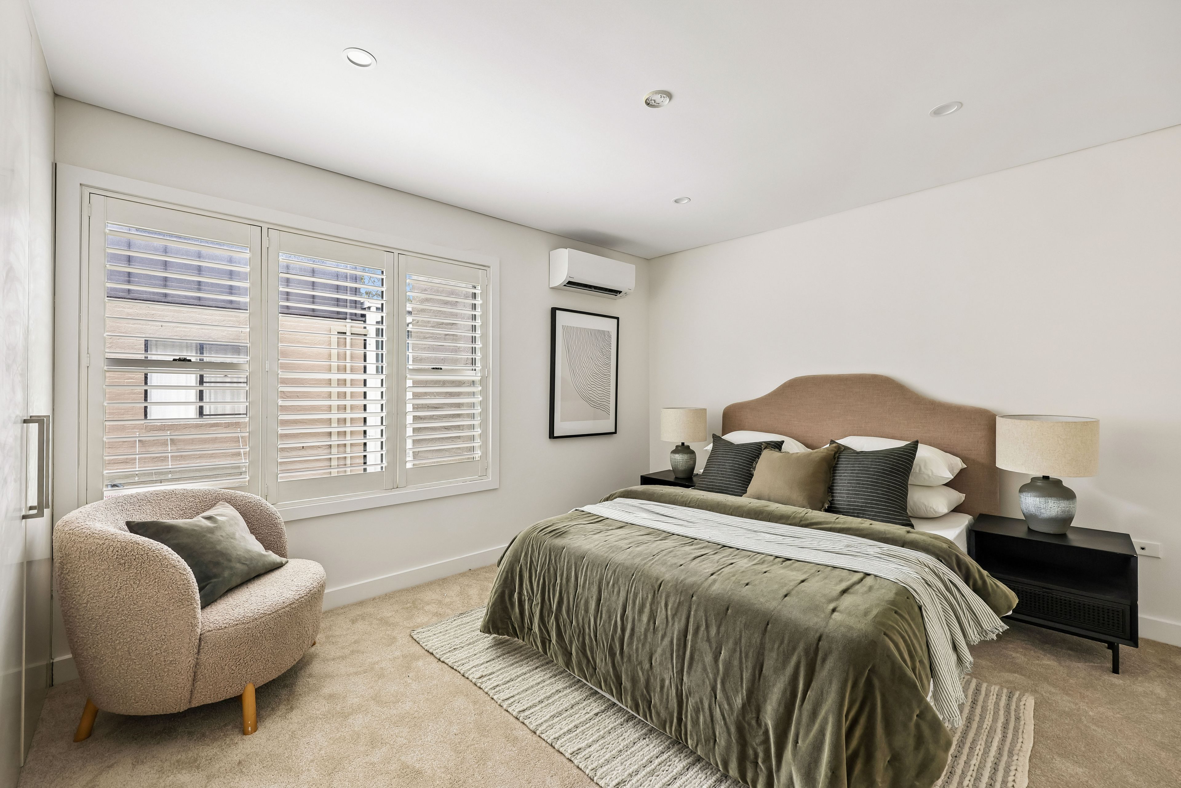 1/33-35 Burren Street — photo 4 of 8