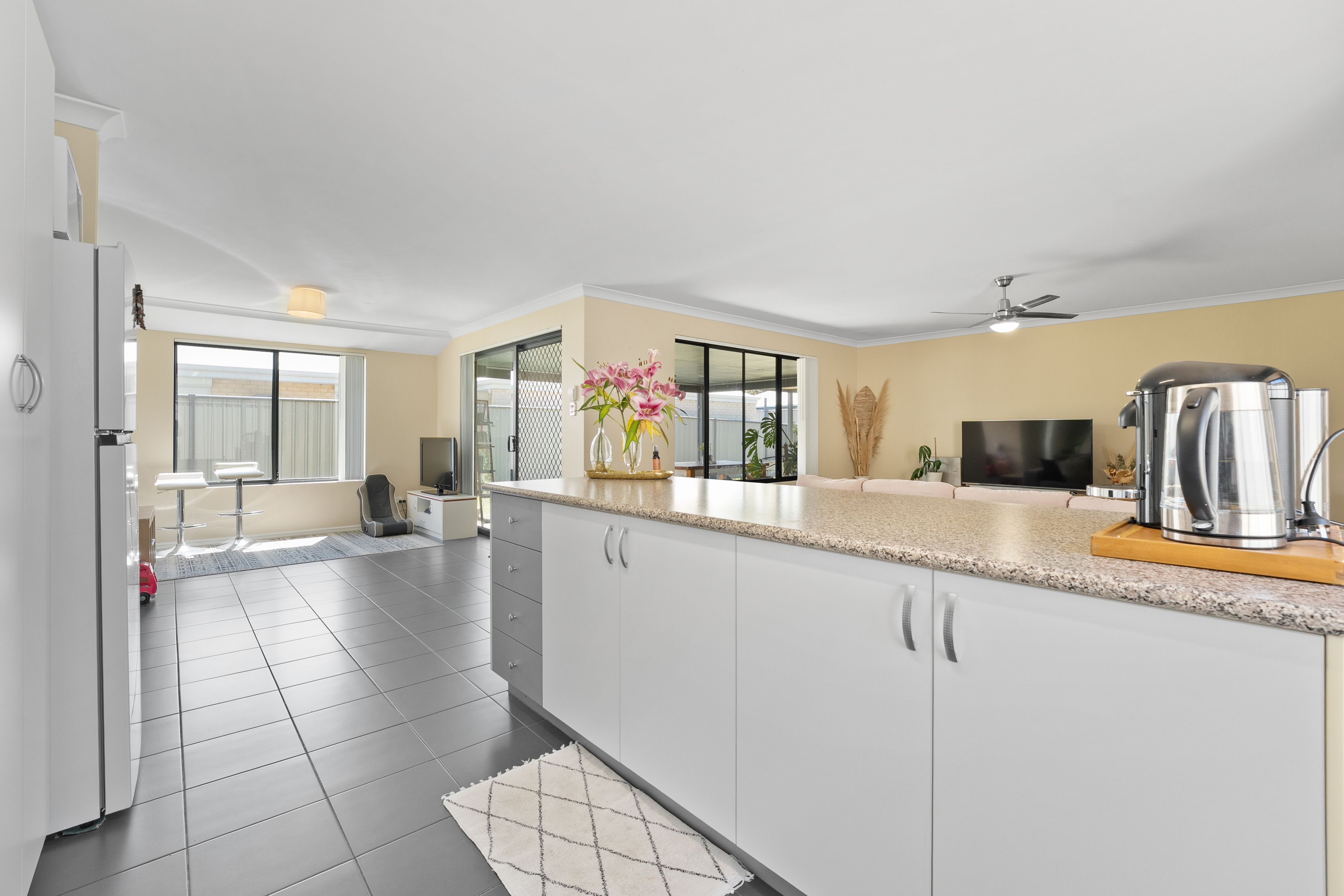 19 Dardanup Lane — photo 10 of 30