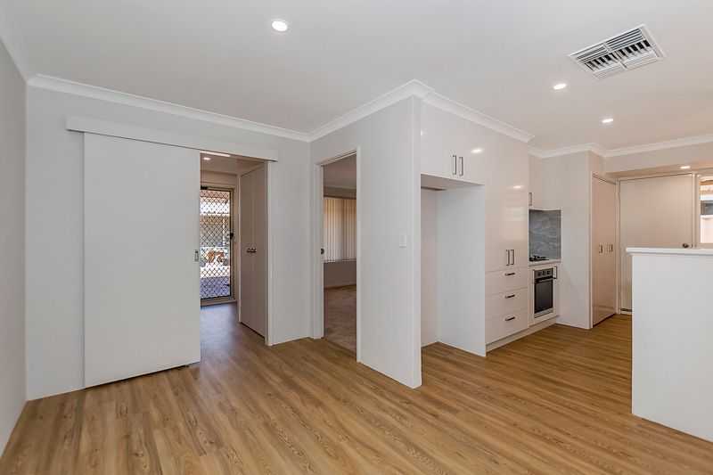 4/14 McNicholl Street — photo 8 of 19