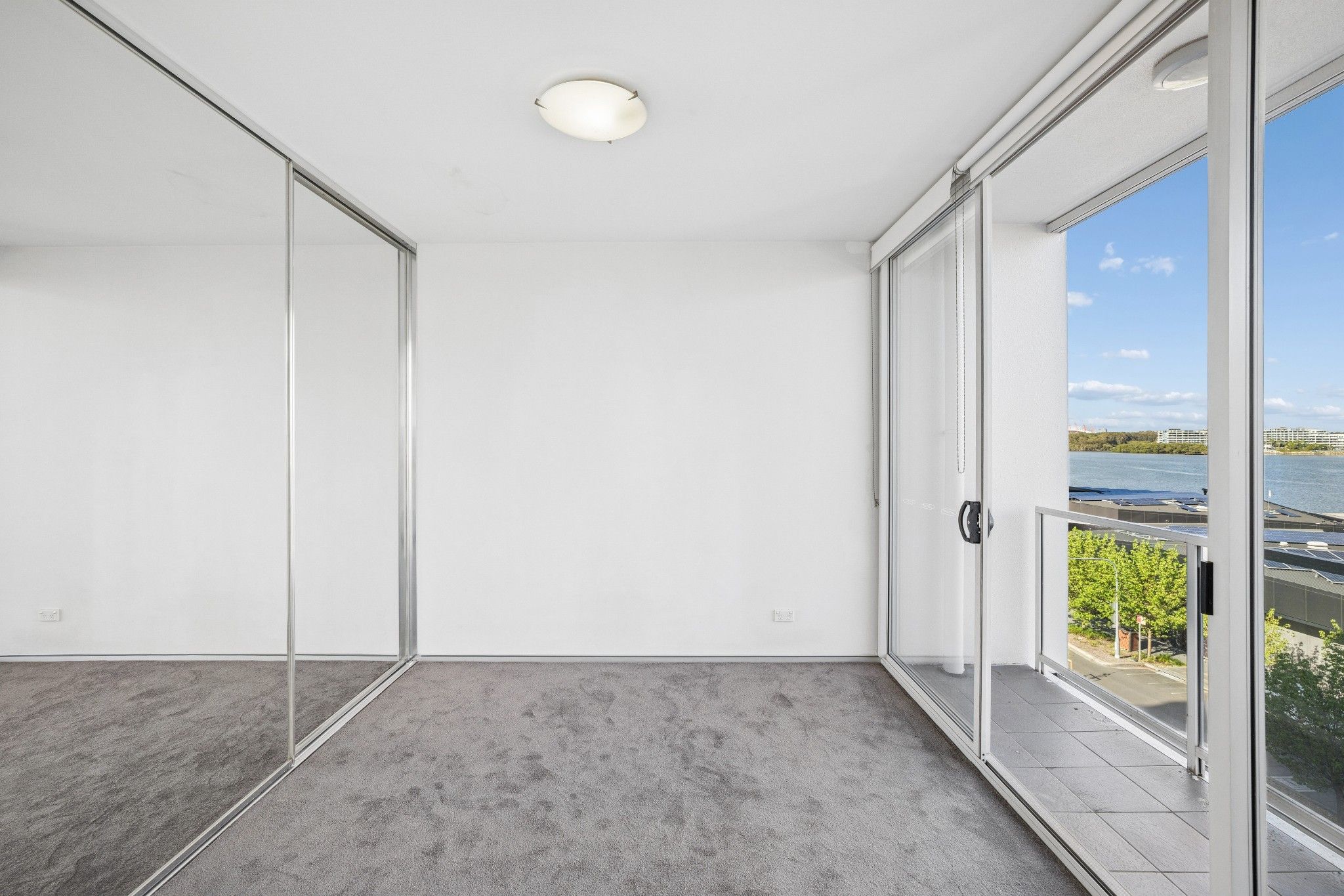 G303/10-16 Marquet Street — photo 8 of 24