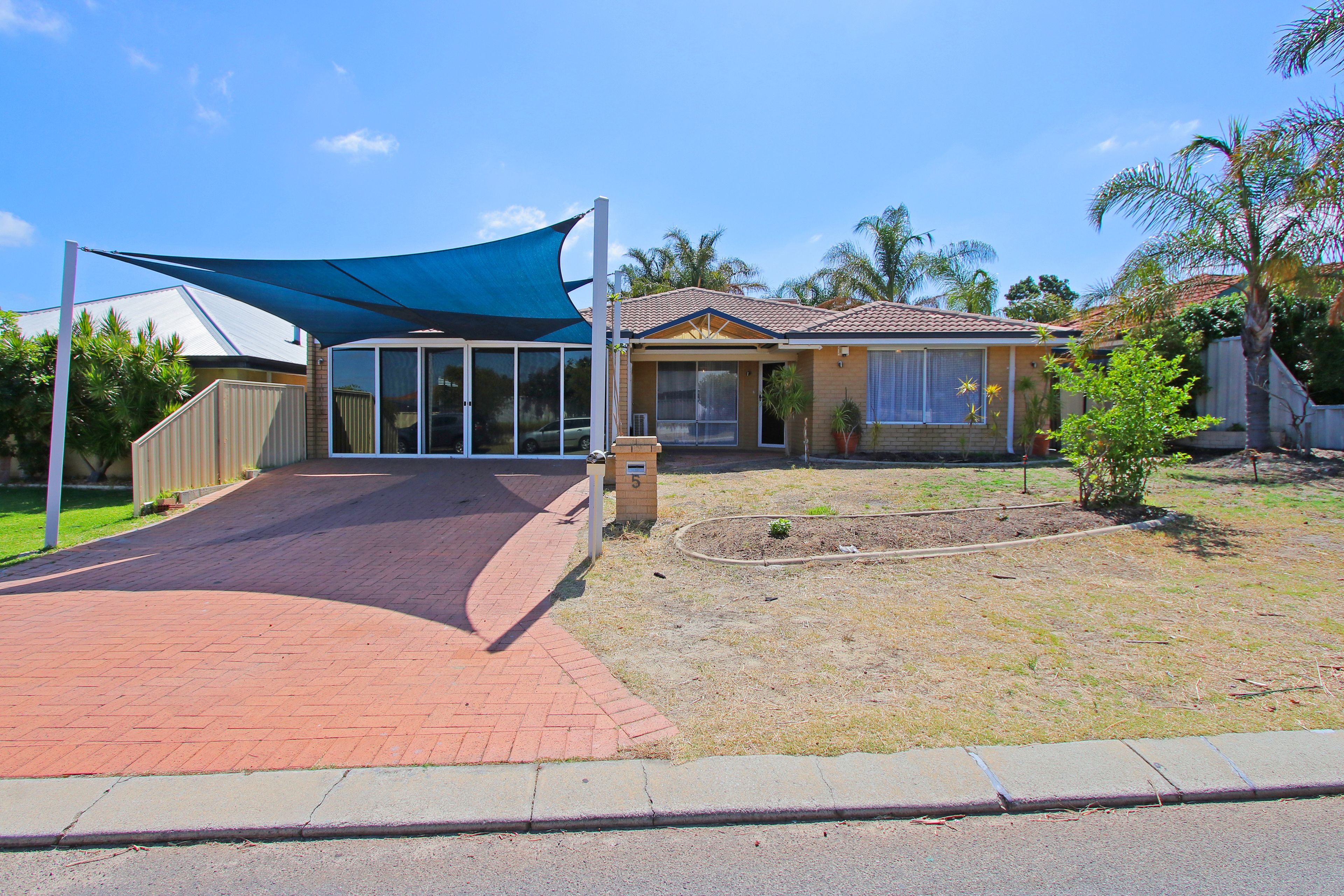 5 Stylis Place, Bennett Springs, WA 6063