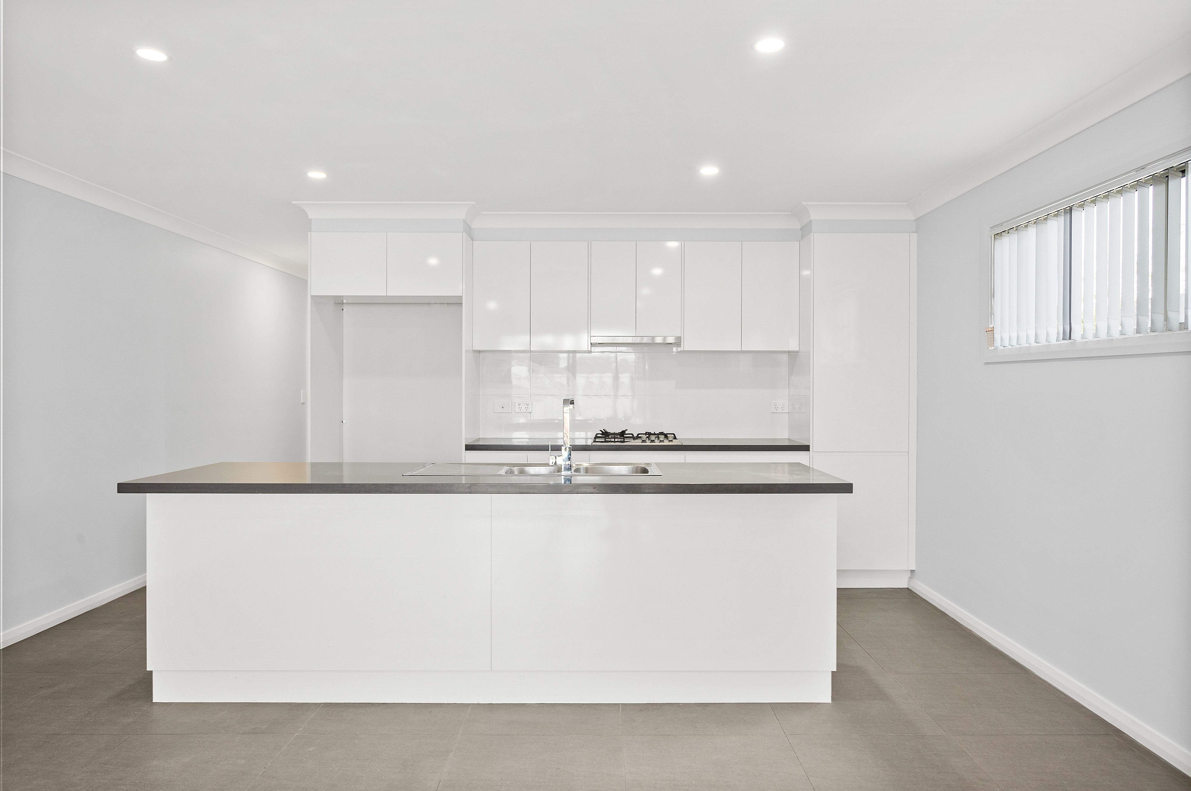 2/5 Harvey Street, Warilla, NSW 2528