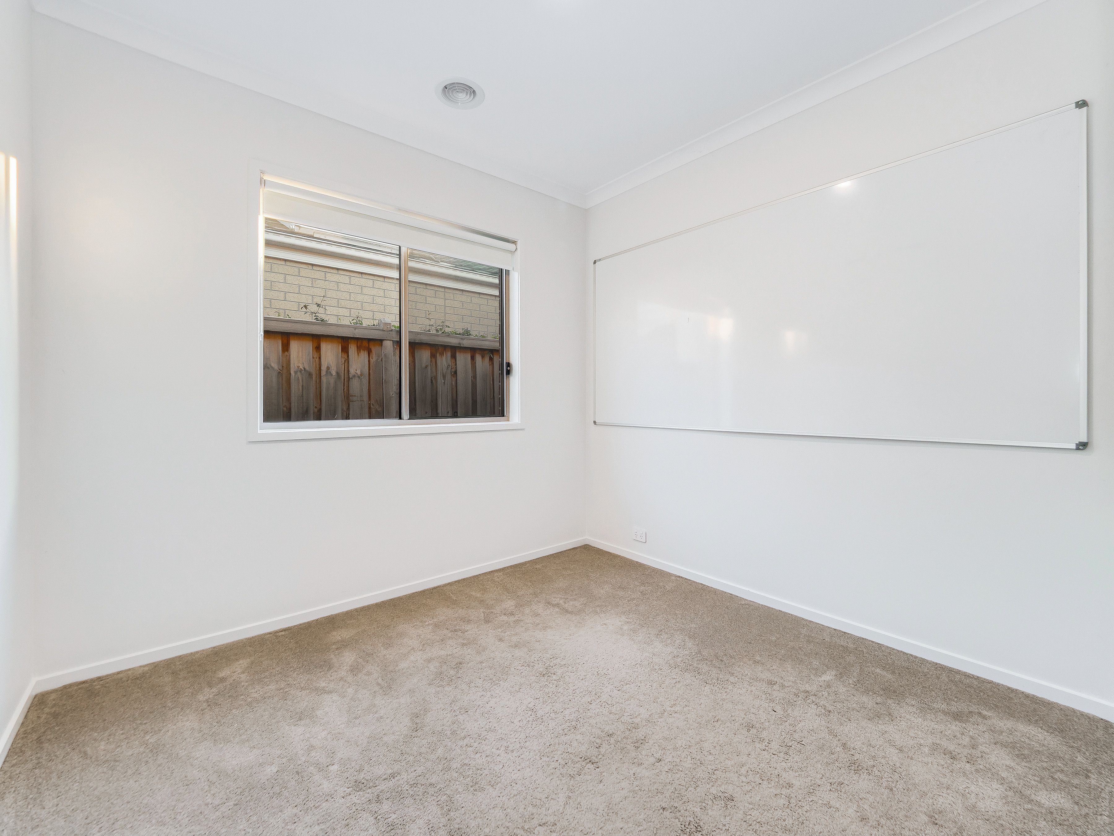 13 Limandus Crescent — photo 21 of 30