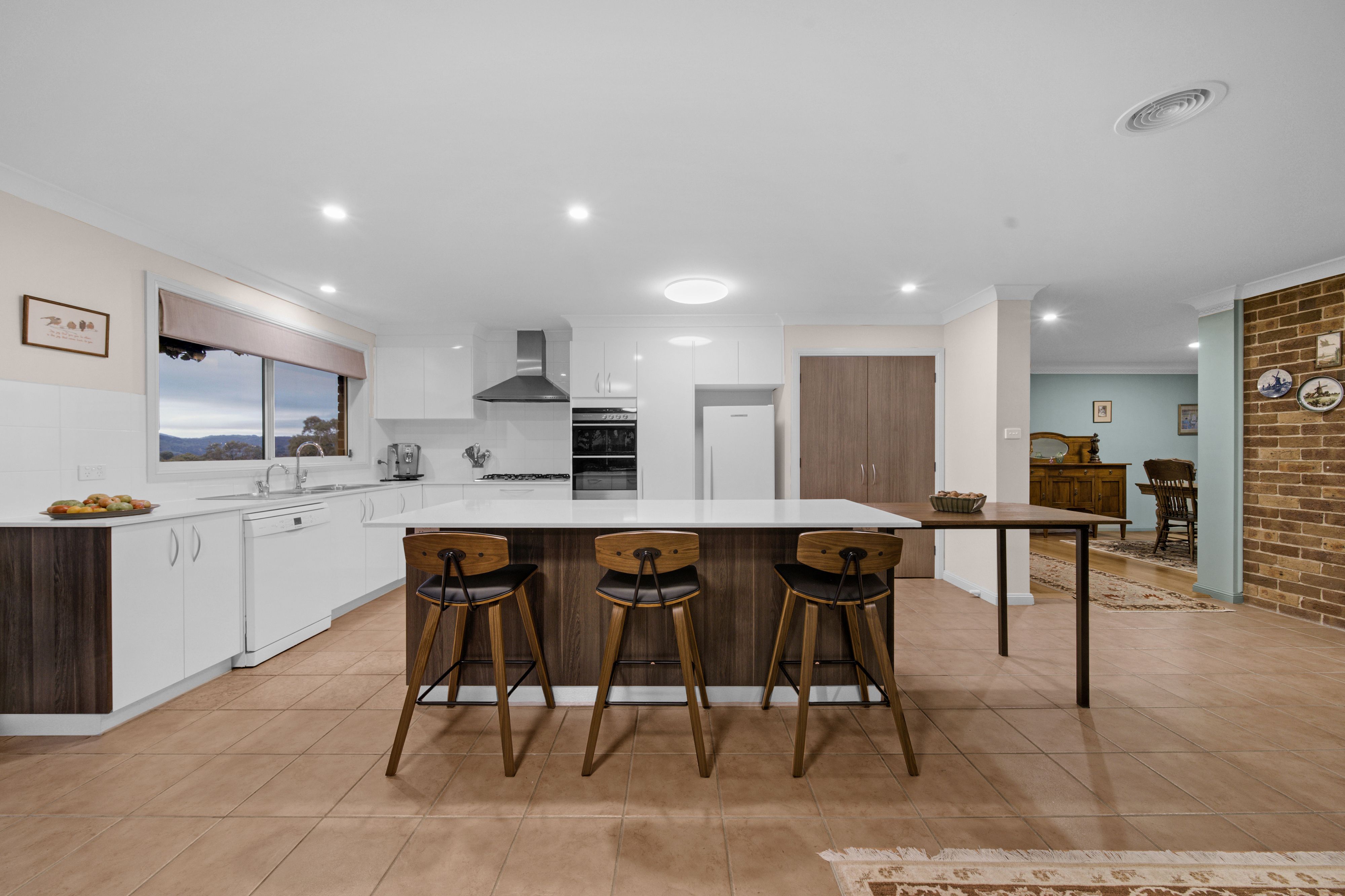 206 Yellow Box Road — photo 17 of 30