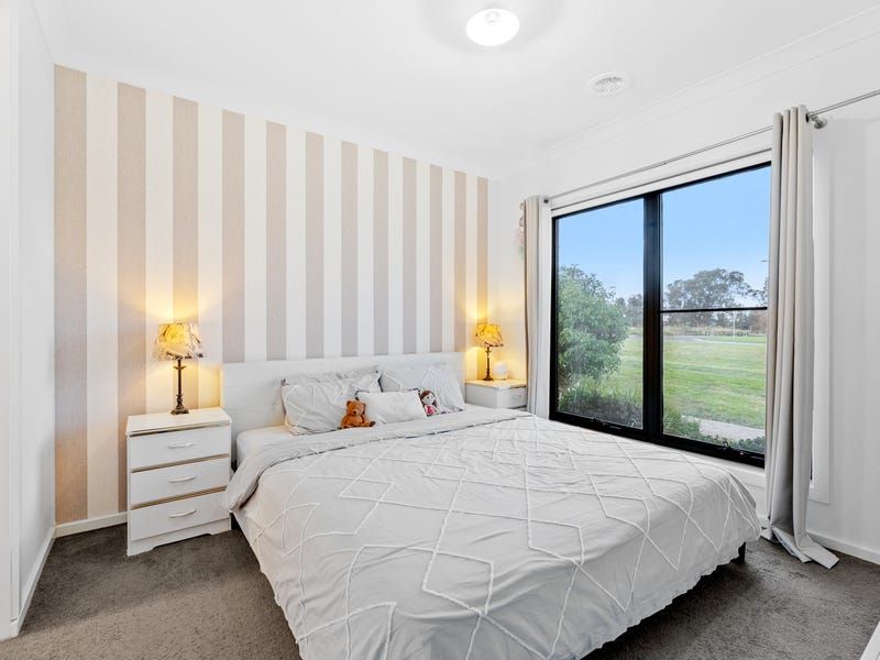52 Yann Drive, Wollert, VIC 3750